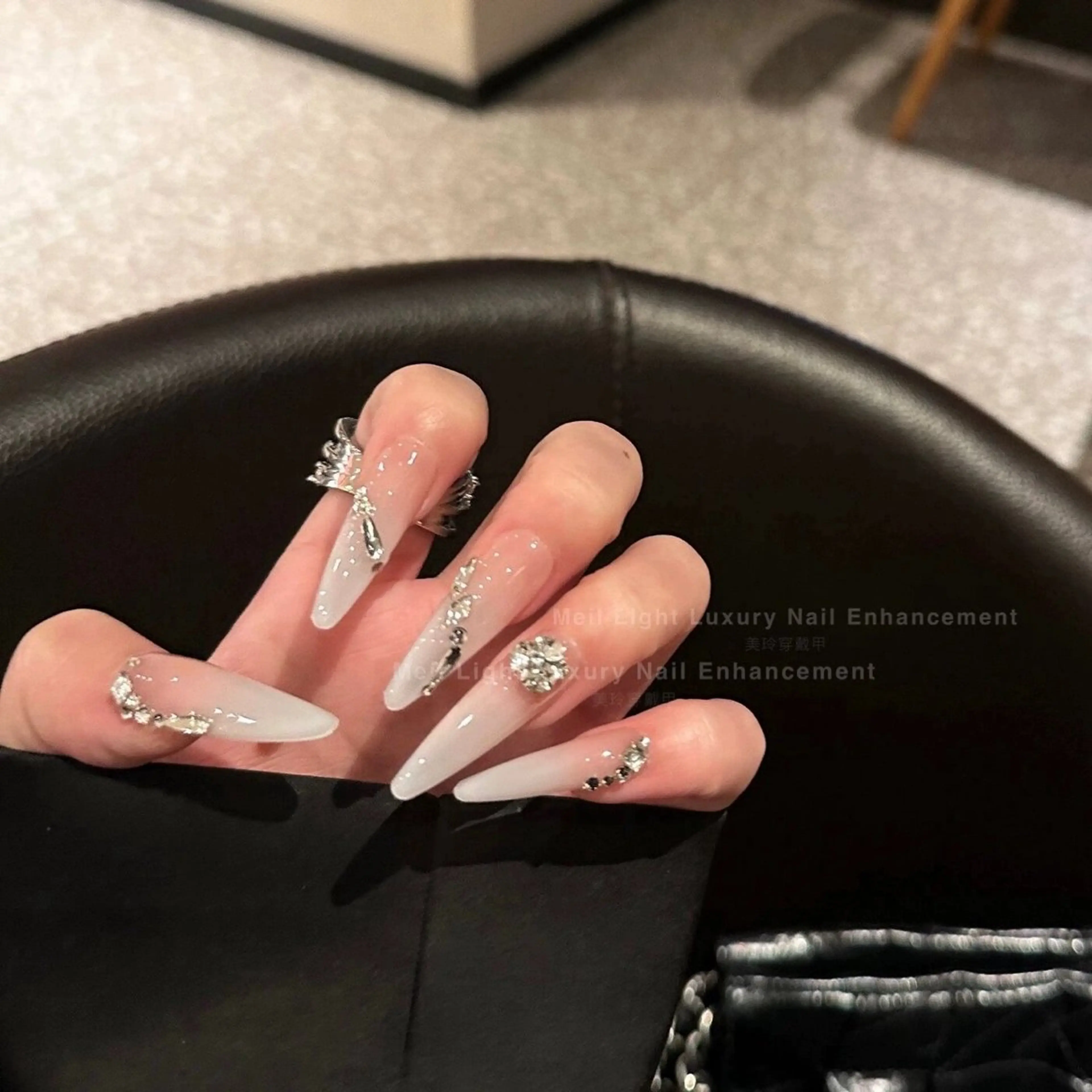 ネイル enRich レイリのネイルデザイン