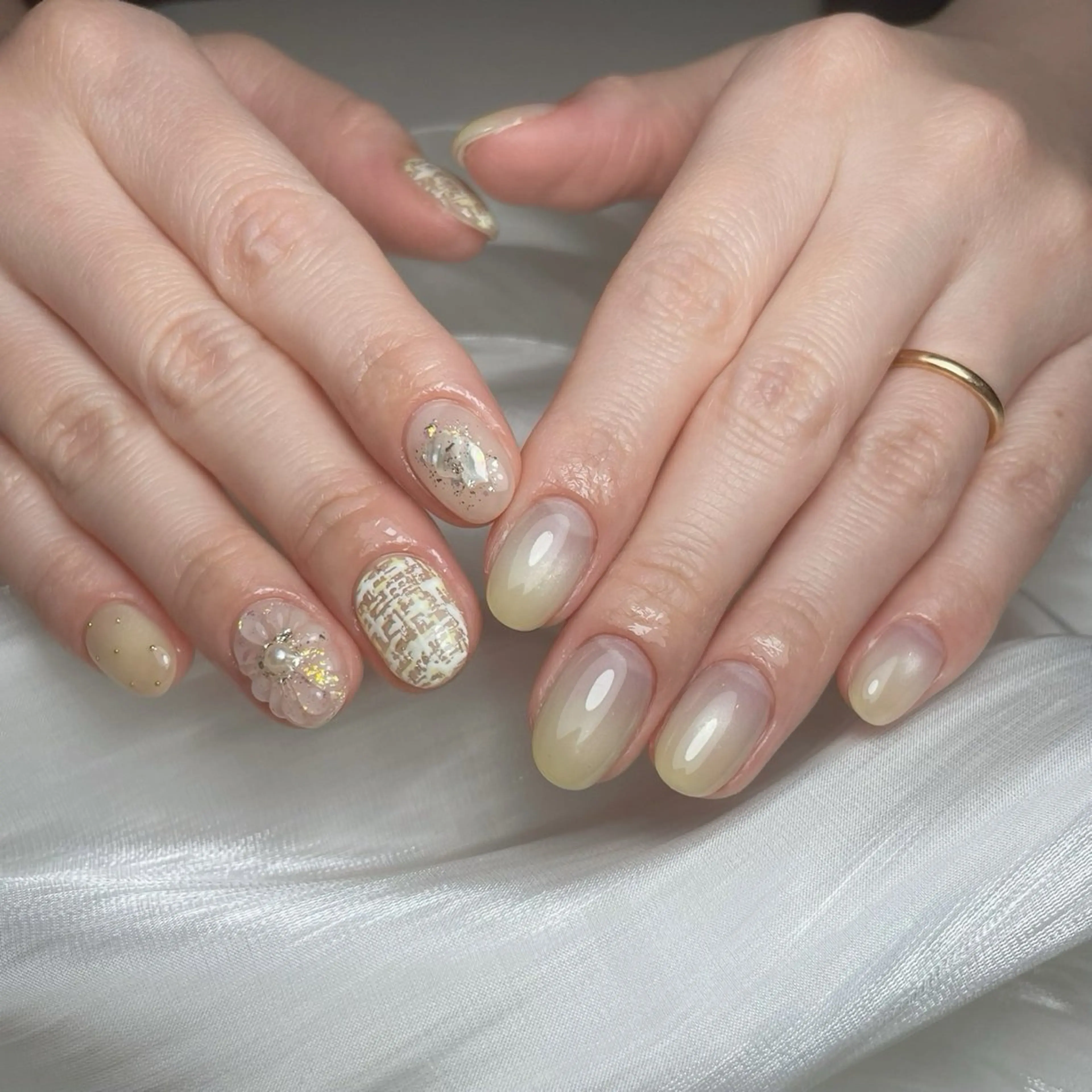 ネイル フラワーネイル グラデーション マグネットネイル ぷっくりネイル ツイードネイル soi. ソワのネイルデザイン