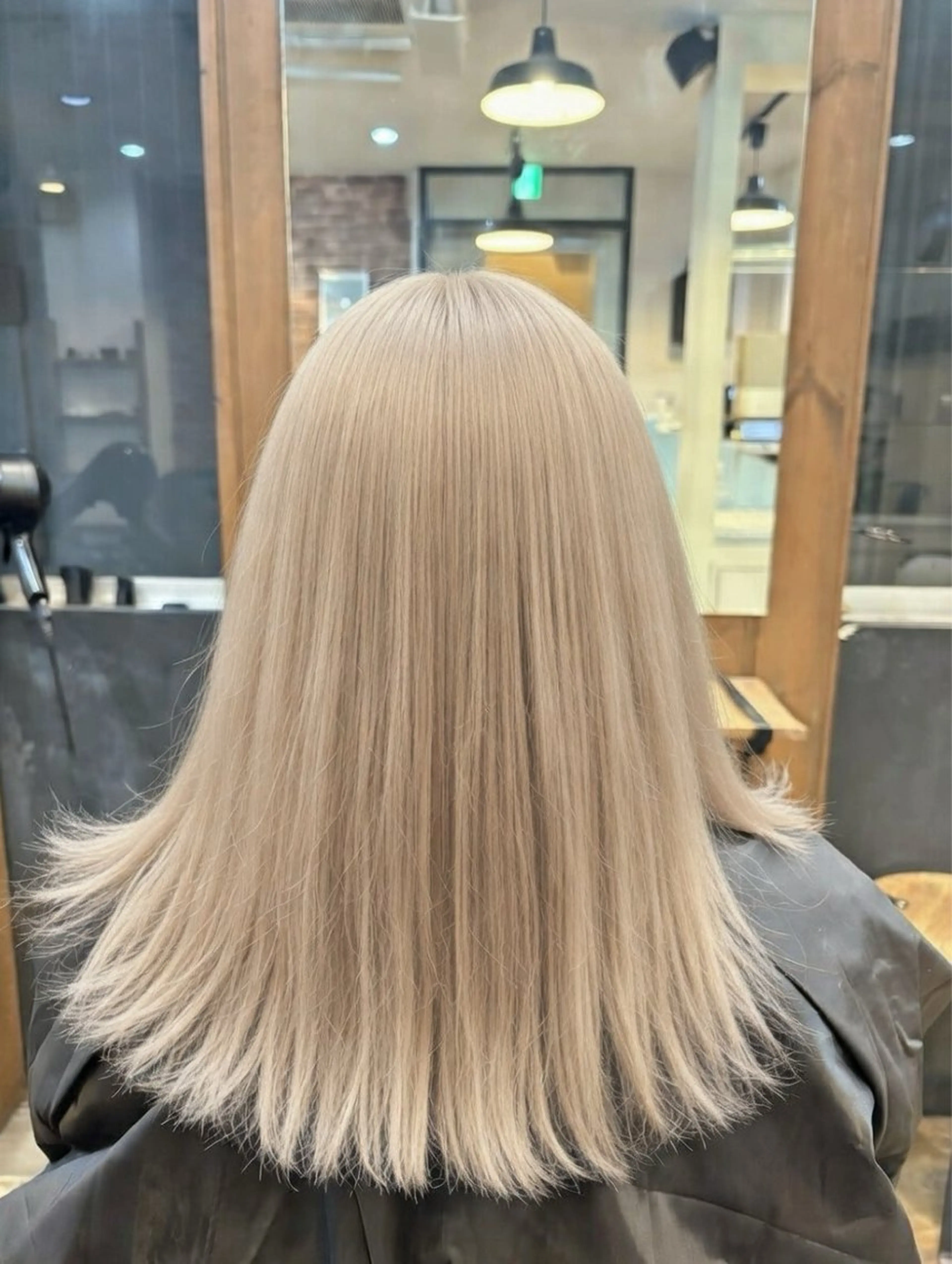 ロング カラー ミルクティー/中野/ 🌺HANA🌺のヘアスタイル