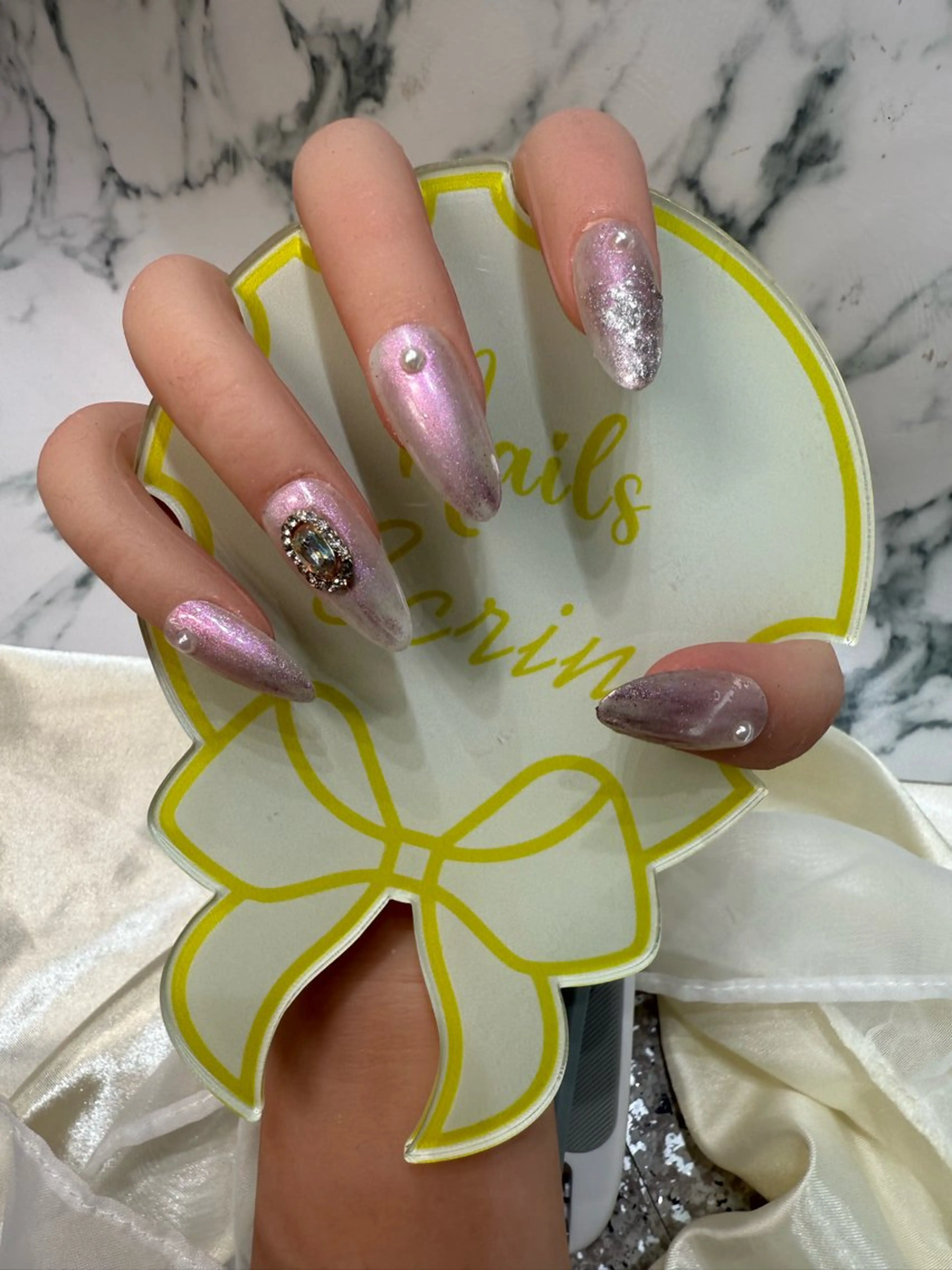 ネイル NailSalon✨ Écrinエクランのネイルデザイン