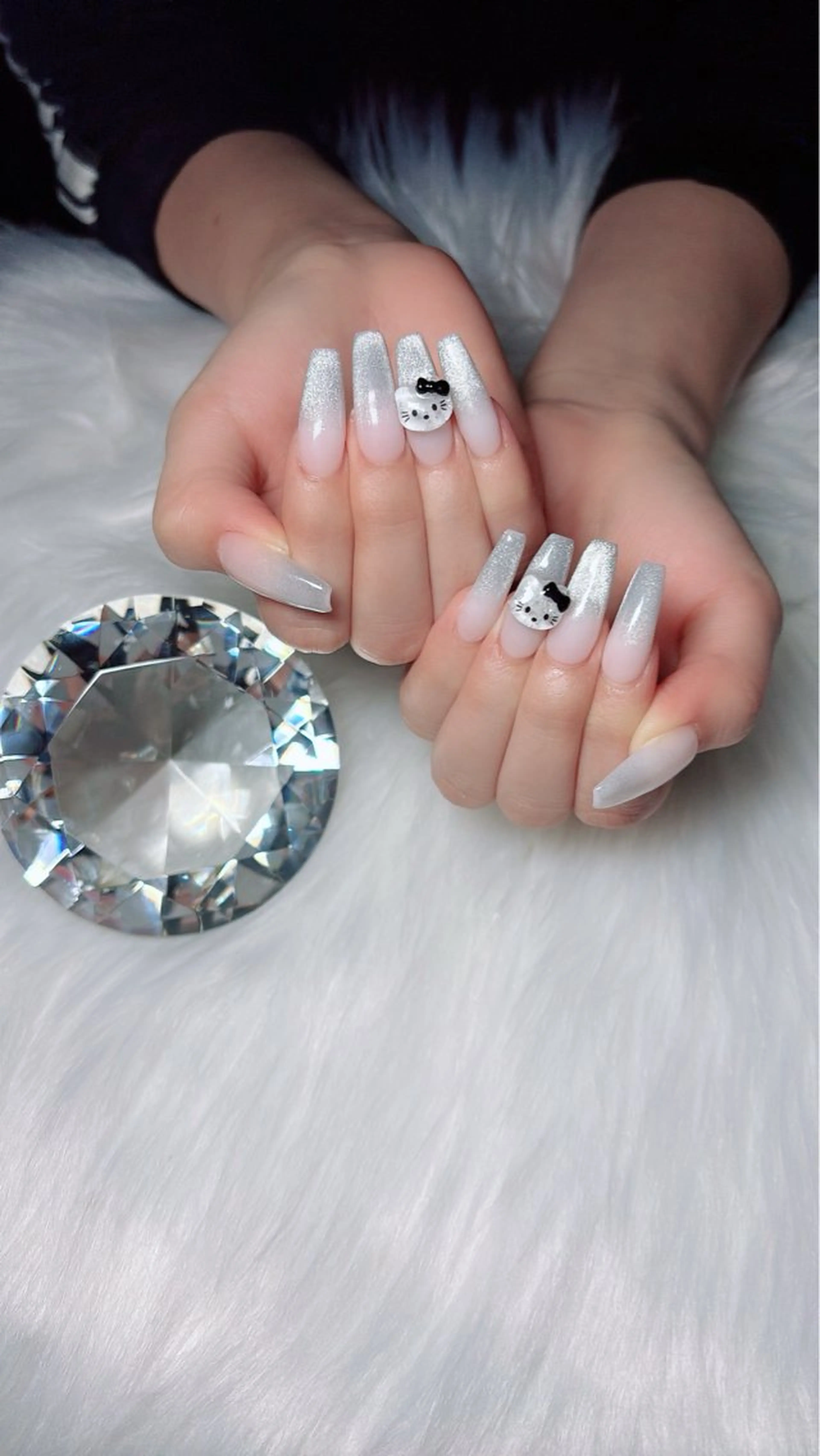 ネイル マグネットネイル ハンドネイル Kayo 💅のネイルデザイン