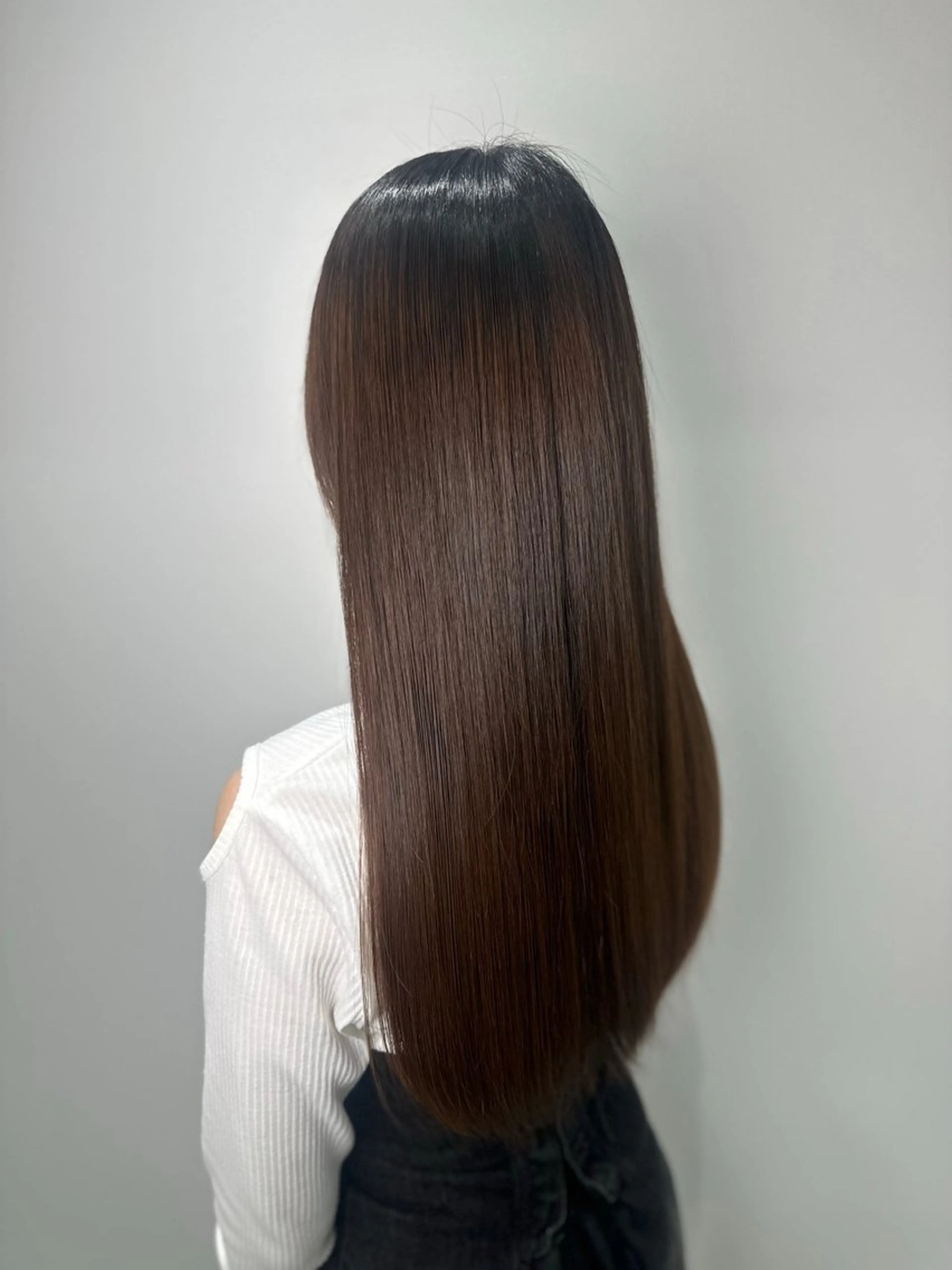 ロング カラー パーマ ヘアカラー 縮毛矯正 髪質改善/縮毛矯正 /ブリーチ矯正/岡部のヘアスタイル