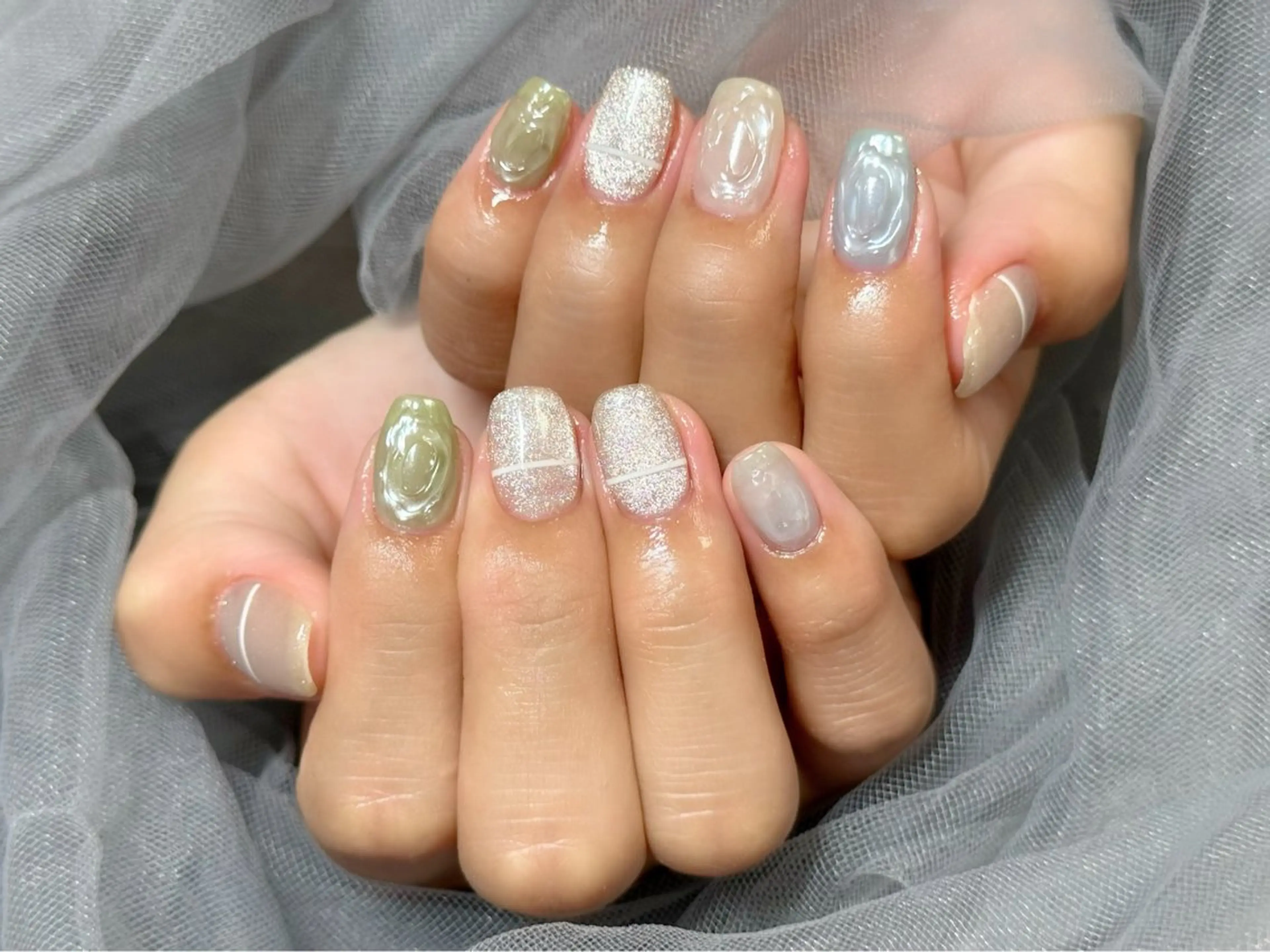 ネイル マグネットネイル ハンドネイル Nail Salon KURELLYのネイルデザイン