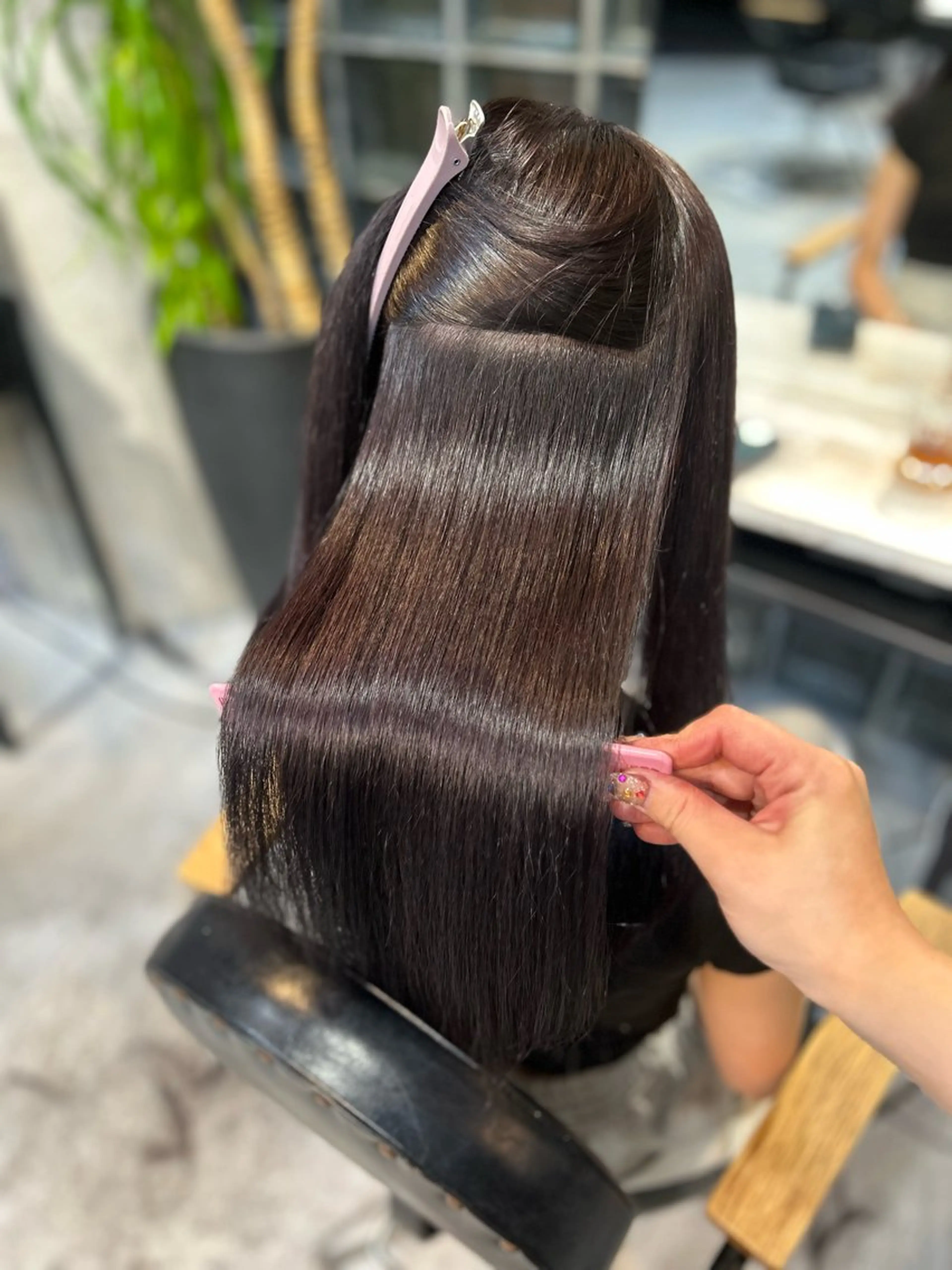 セミロング 🌷ブリーチ縮毛矯正 /mina🌷のヘアスタイル