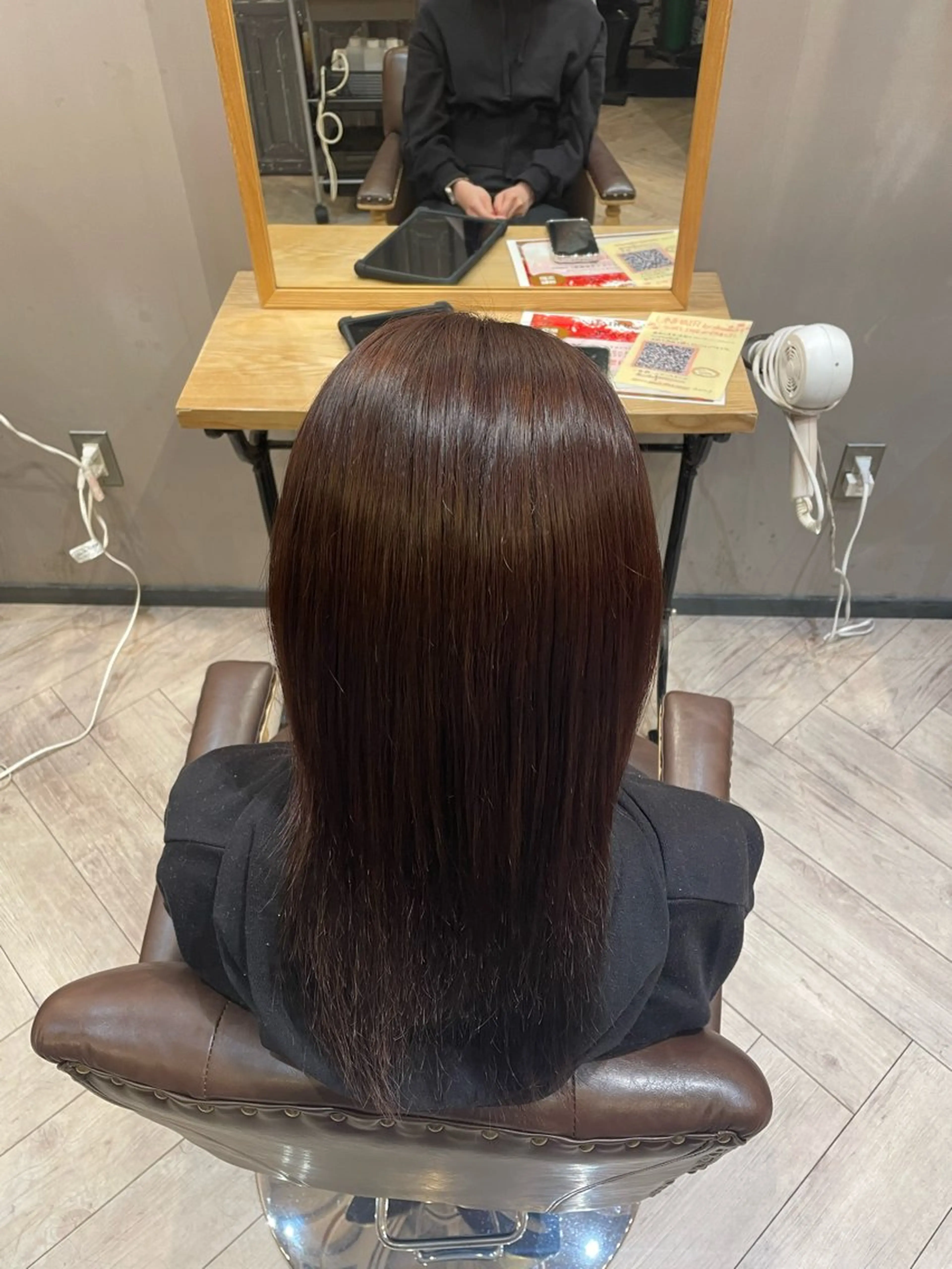 カラー shiomi H辻田 杏梨のヘアスタイル