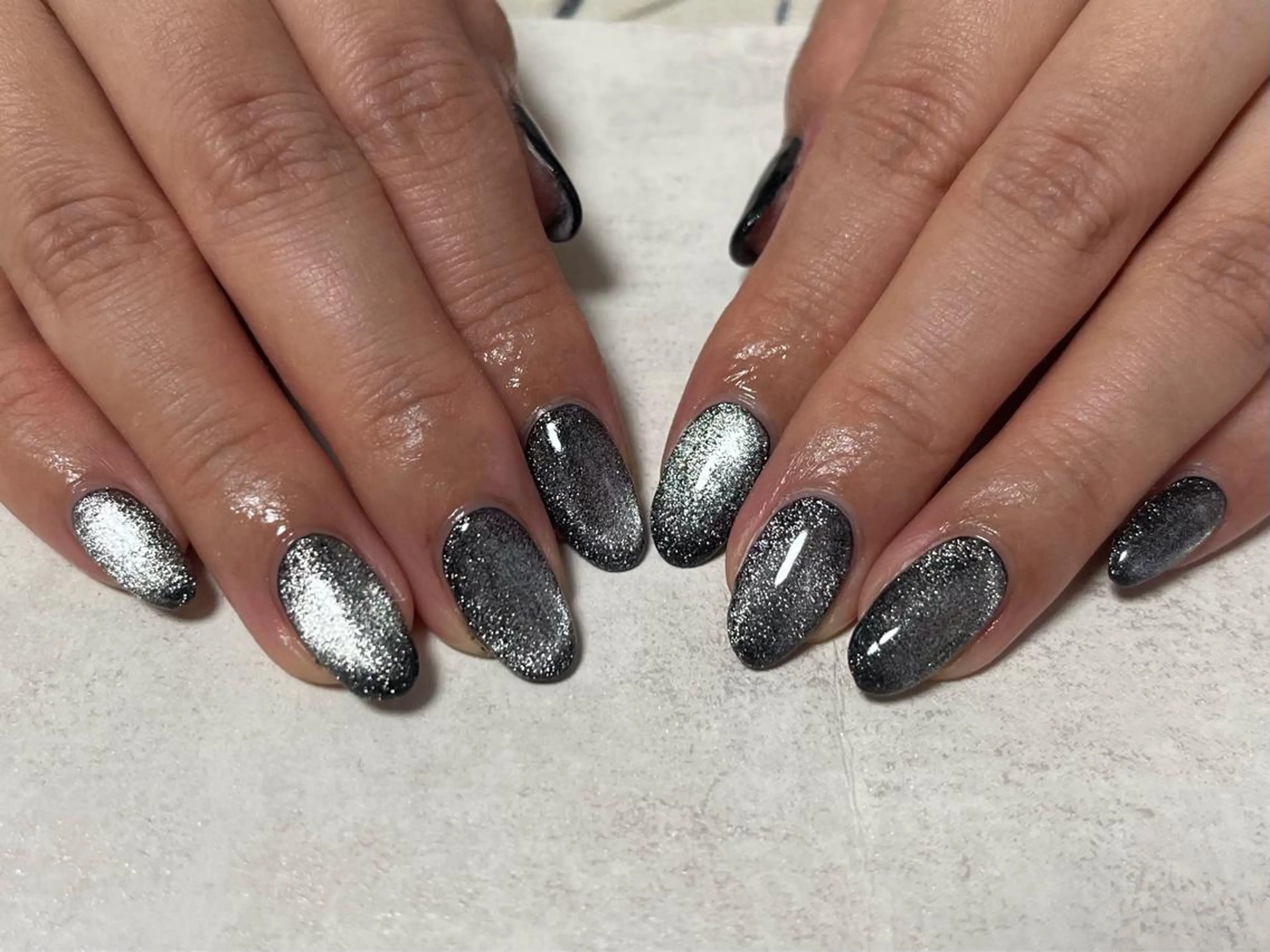 ネイル オーロラネイル フラワーネイル フットネイル フレンチネイル ジェルネイル ハンドネイル mogunail &blowのネイルデザイン