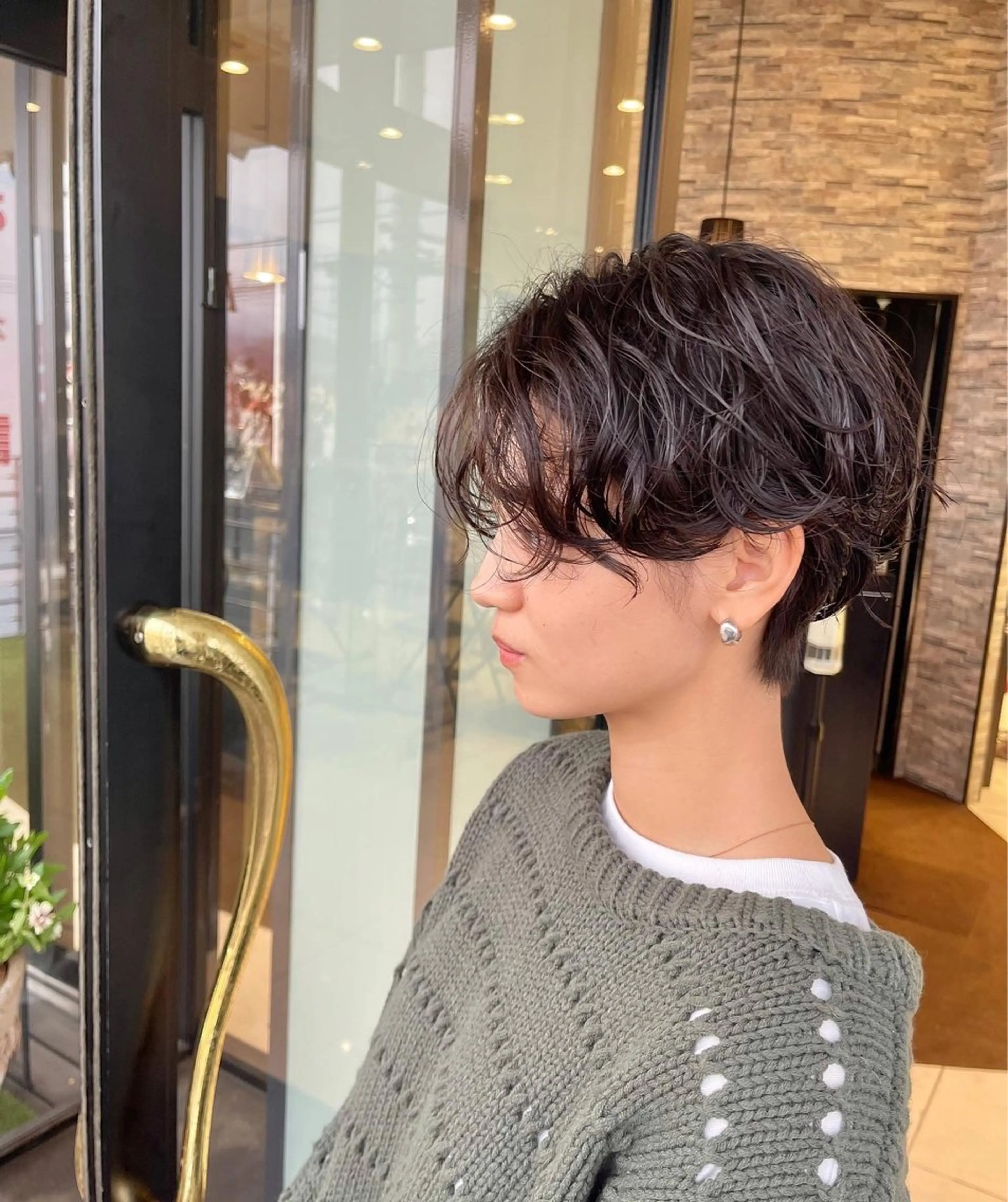 ショート パーマ ブリーチ/ハイトーン SERINAのヘアスタイル