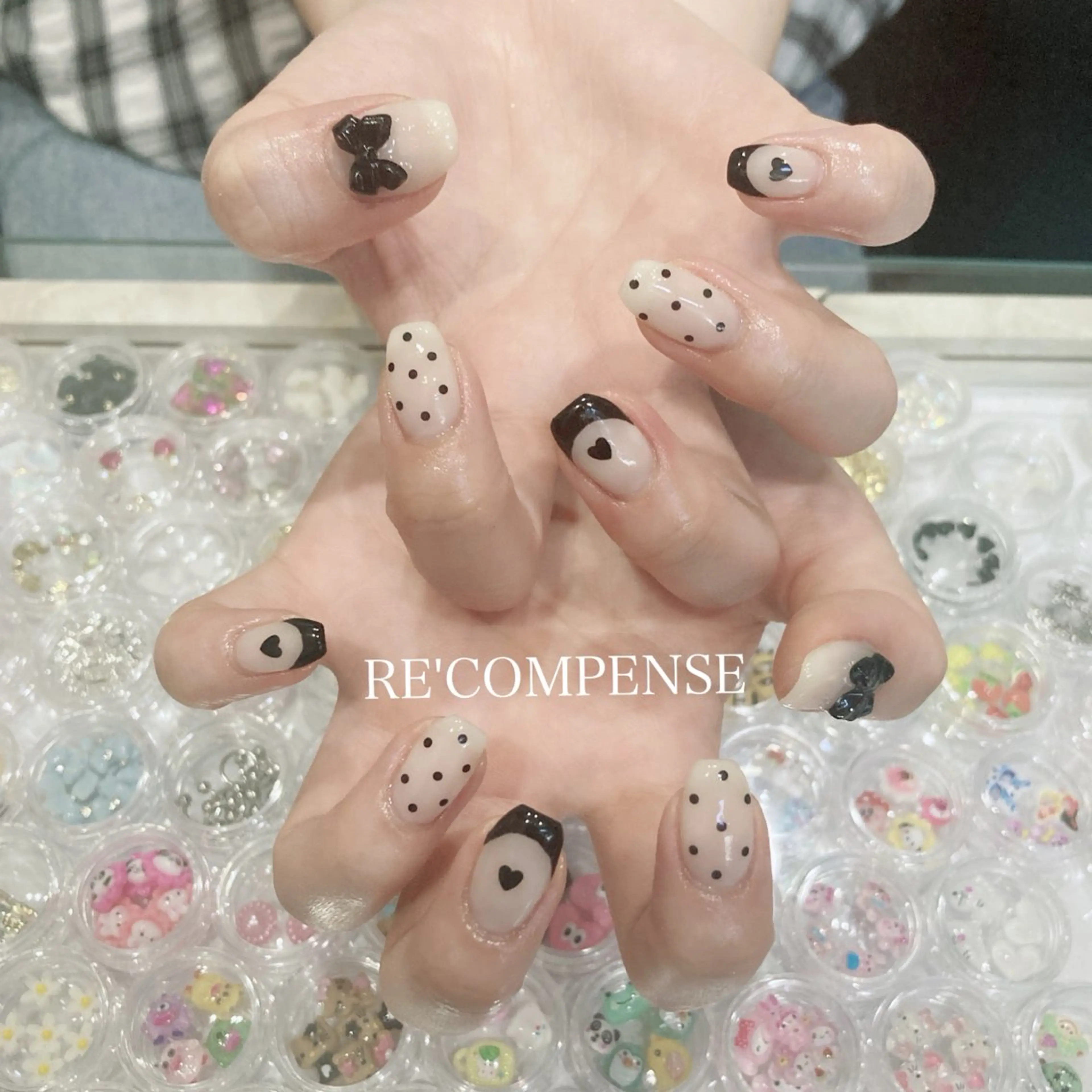 ネイル RE'COMPENSE所属・れこん ぱんすのネイルデザイン