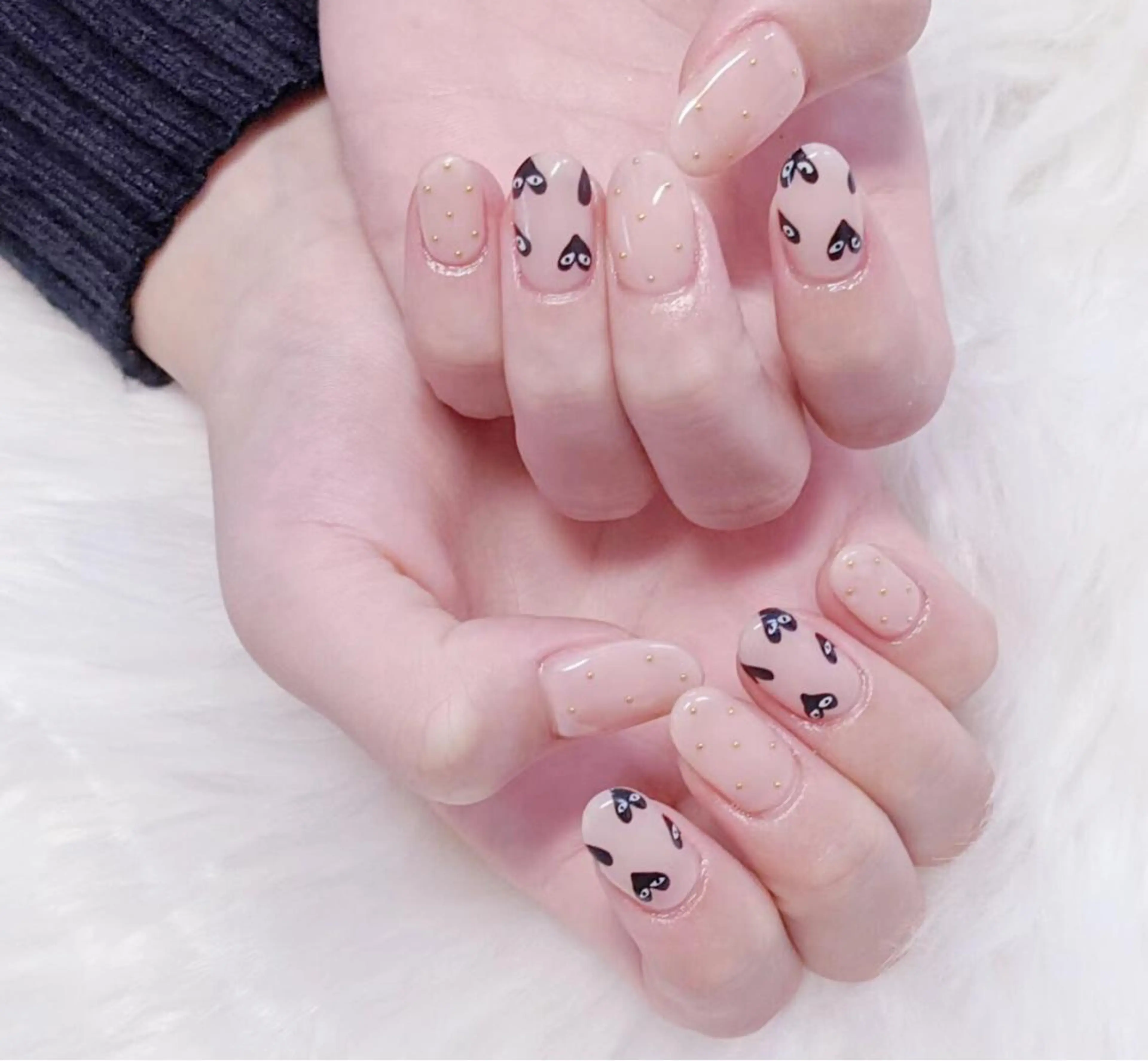ネイル ハート ワンカラーネイル ハンドネイル MoonNail ユリ🌸のネイルデザイン