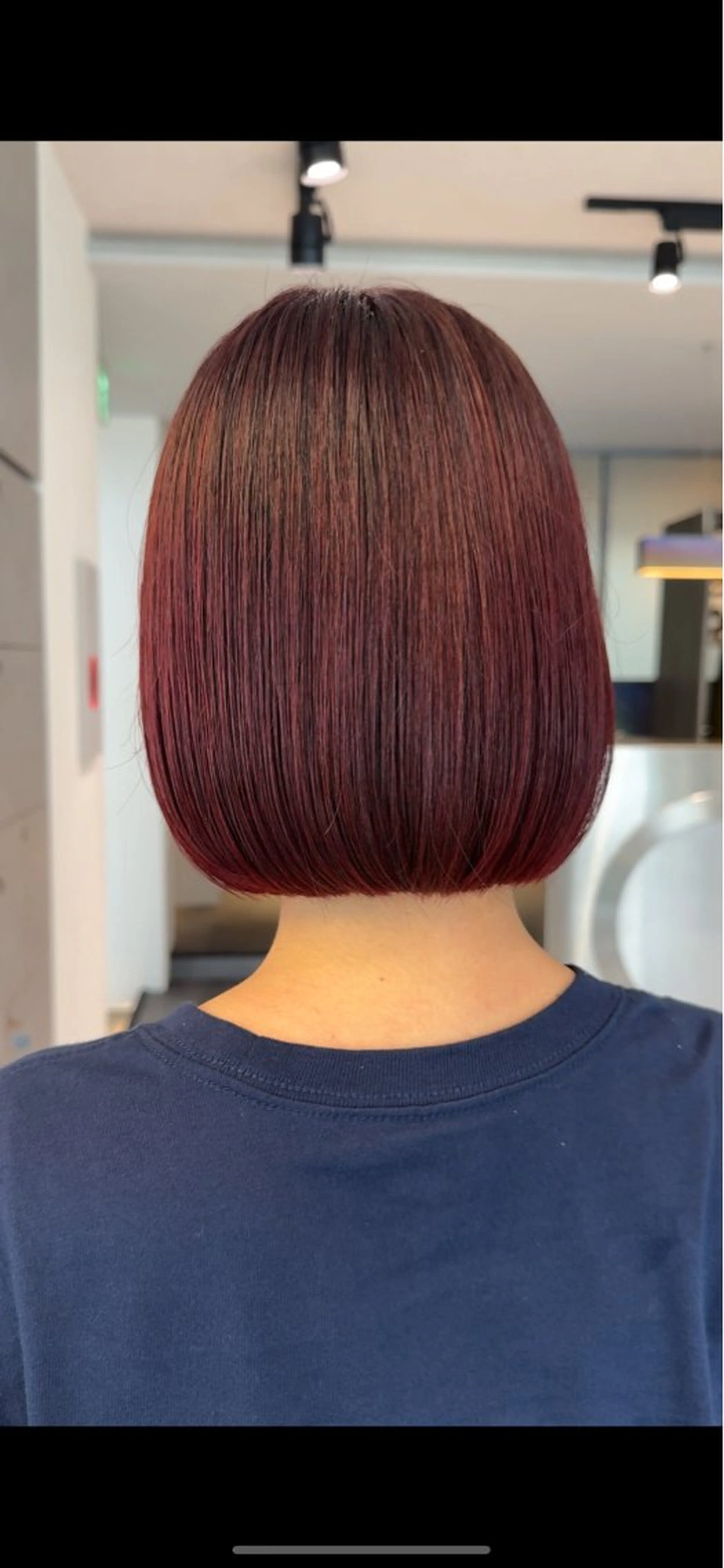 ミディアム カラー ボルドーカラー カット ヘアカラー Qin shaire salon 原宿所属・🌿パーマ/ボブ/ レイヤー/Mikiのヘアスタイル