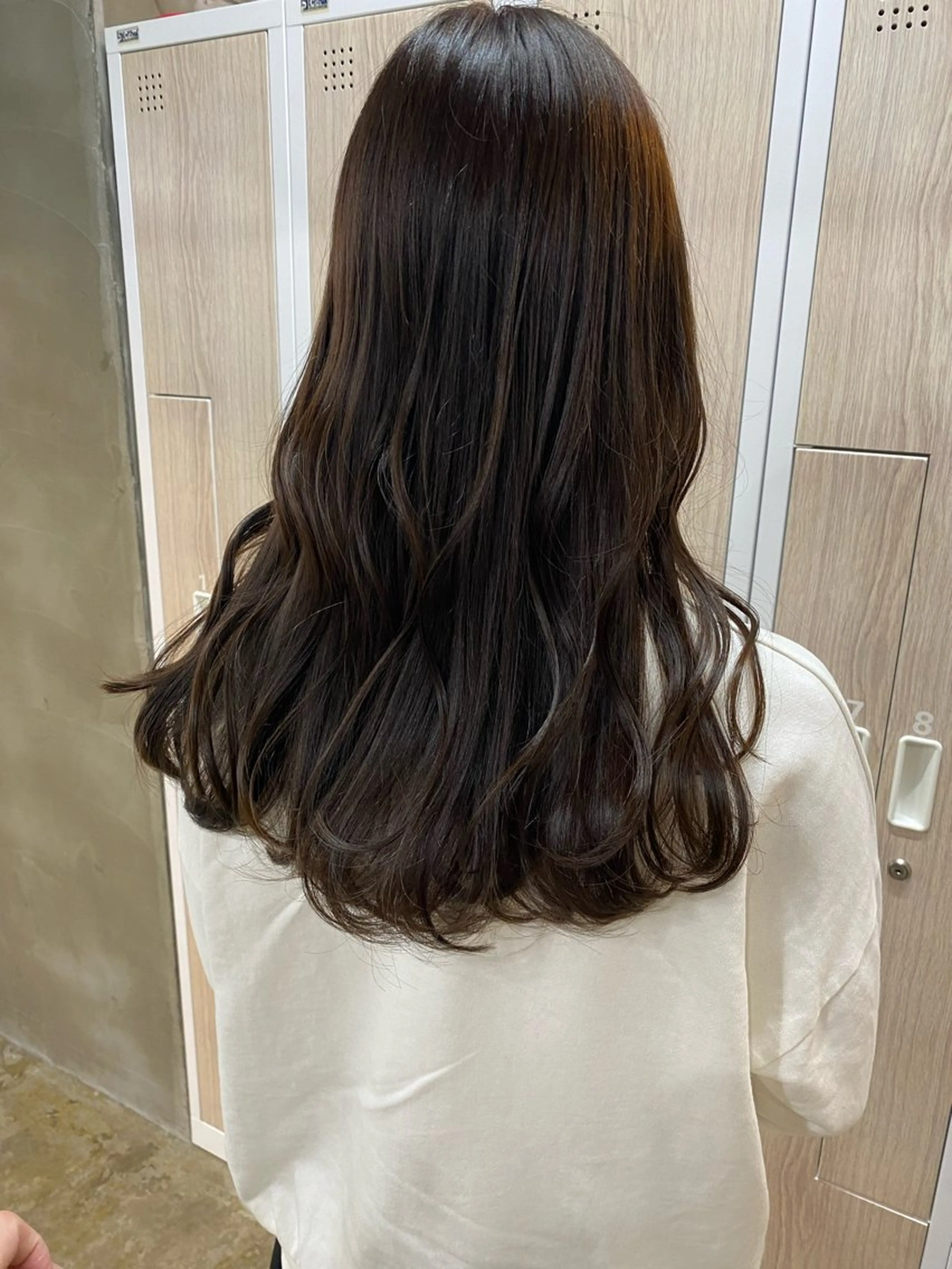 セミロング カラー シミズ アスカのヘアスタイル