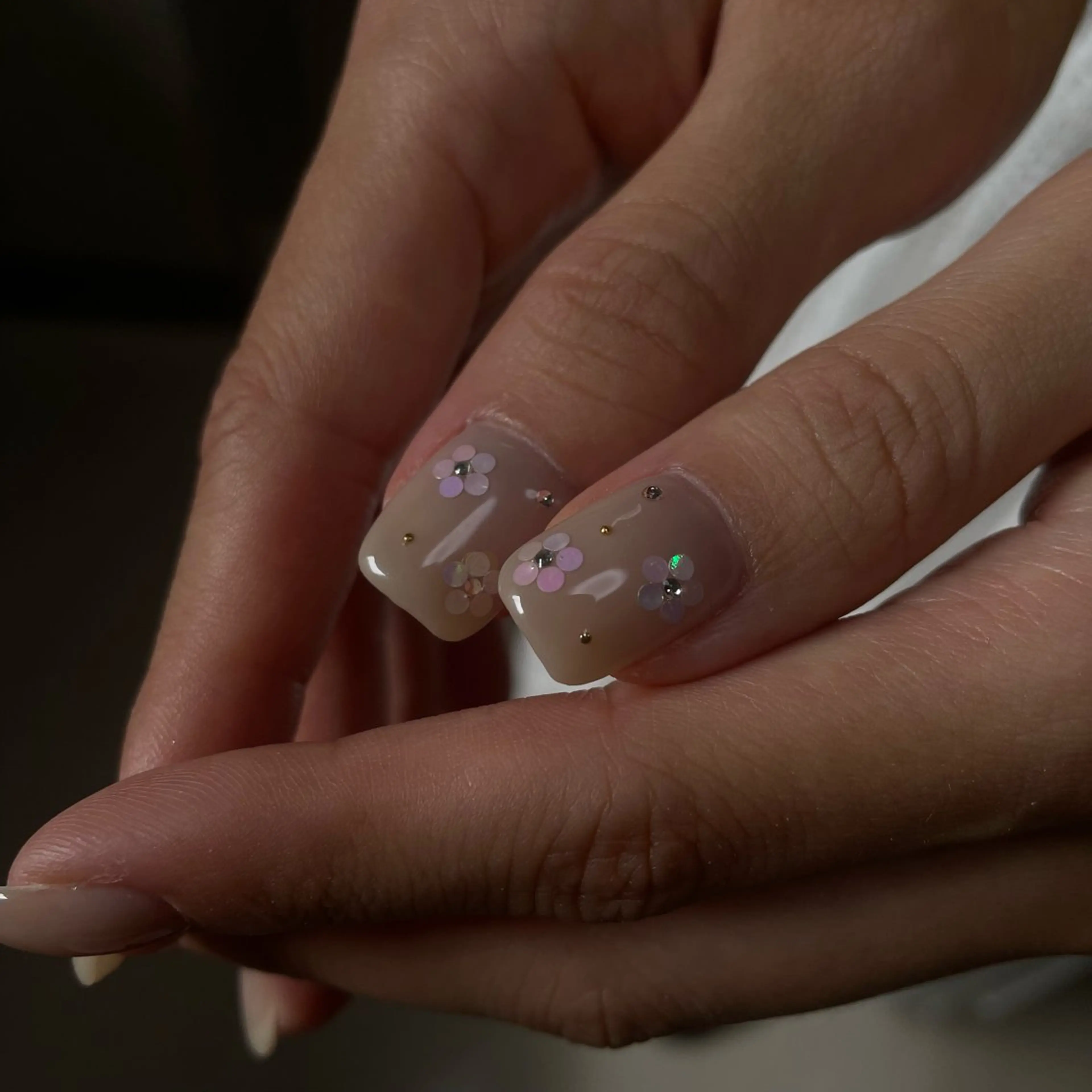 ネイル mieux MOEKAのネイルデザイン