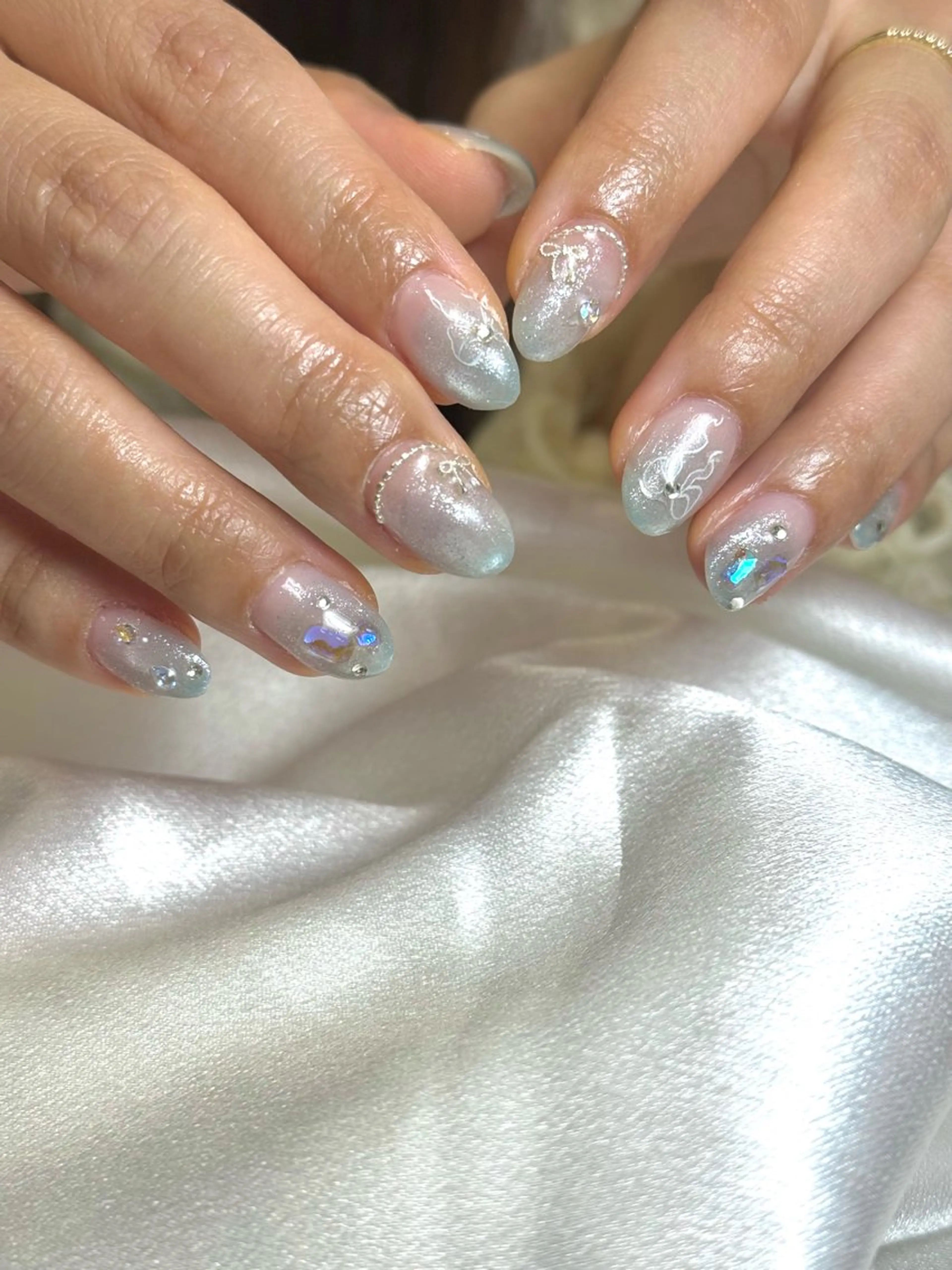 ネイル ブルー クリアネイル マグネットネイル リボン ハンドネイル nail room 5890  noaのネイルデザイン