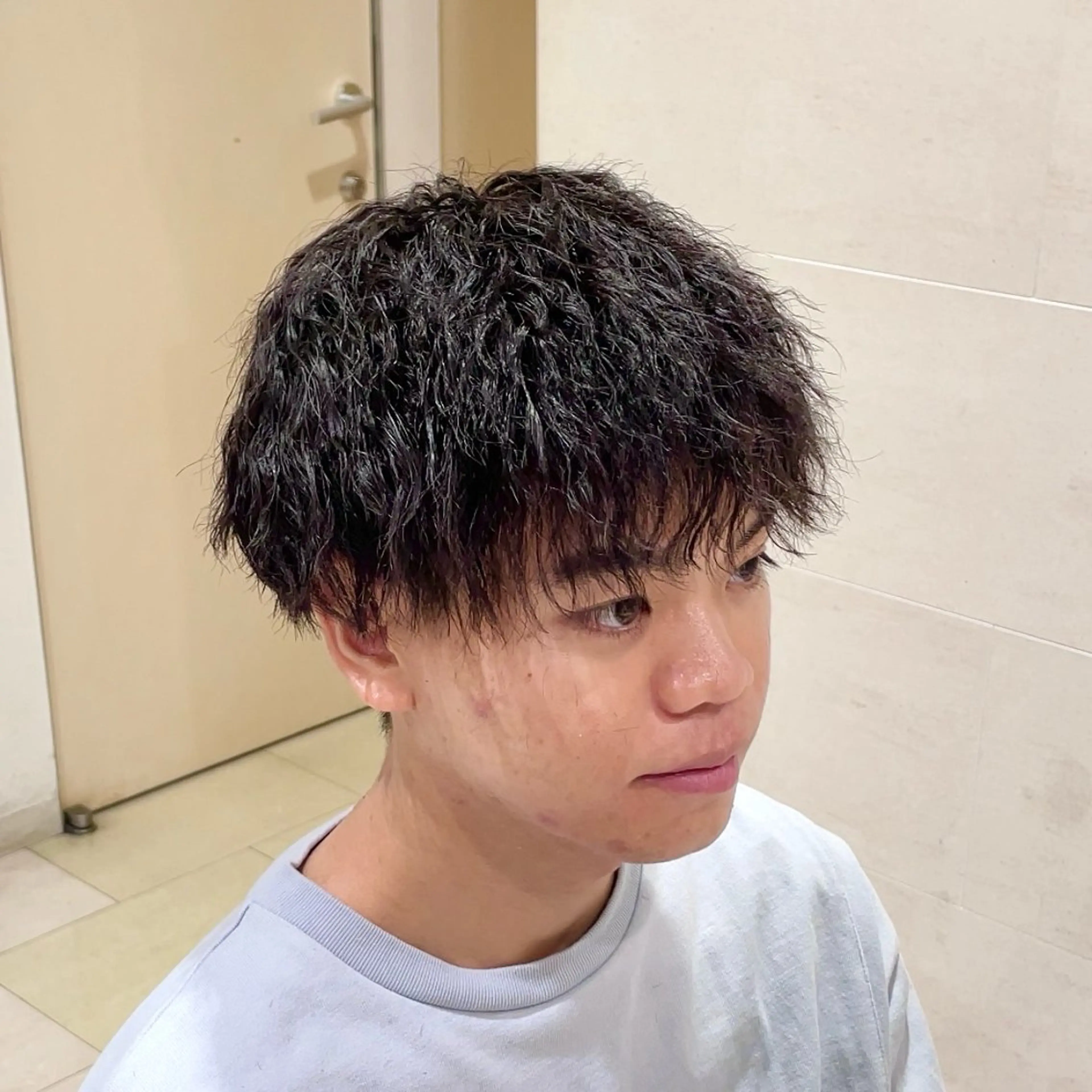 ショート パーマ メンズ カット パーマ メンズ特化美容師 / 篠谷祐輝のヘアスタイル