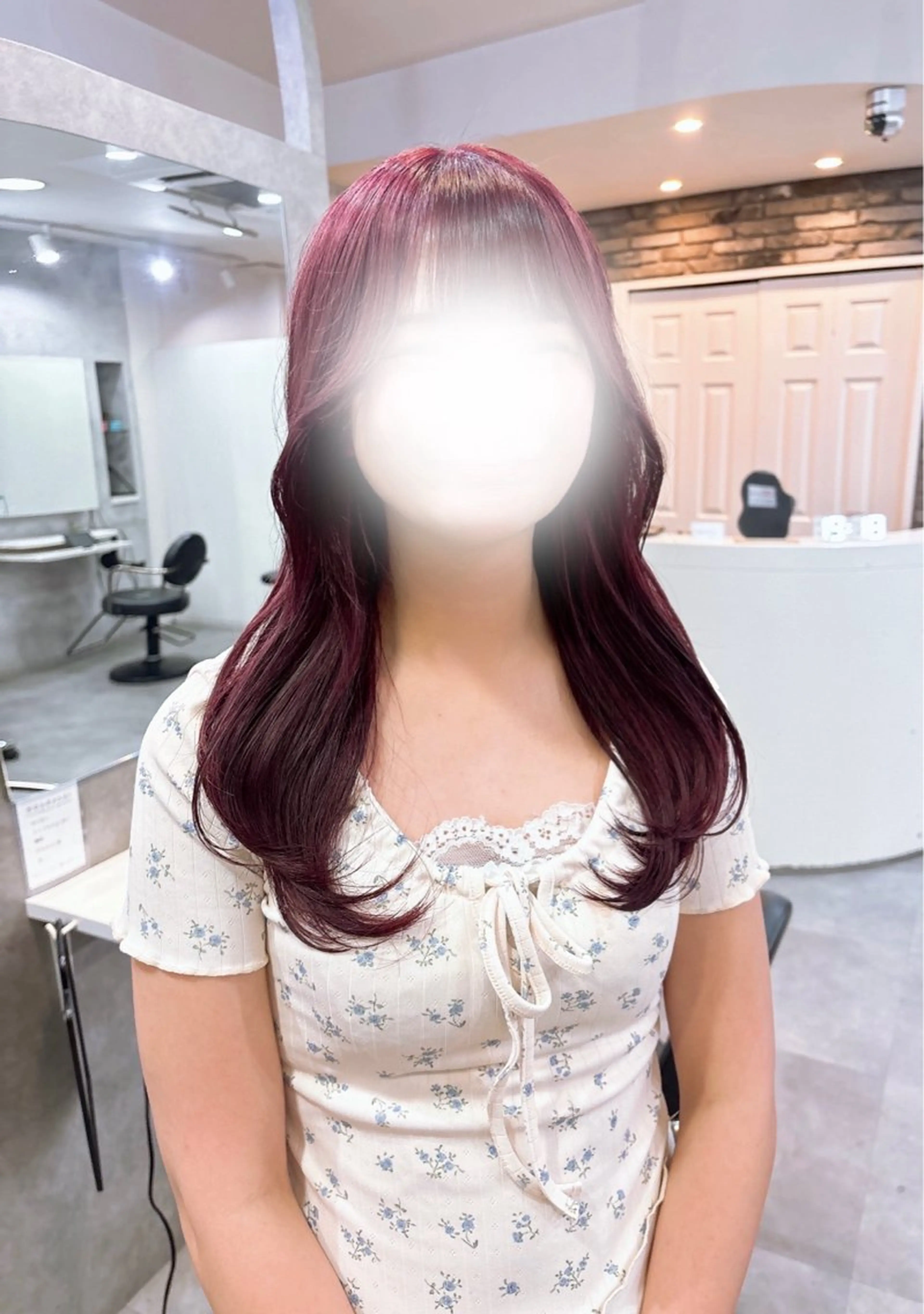 ロング カラー ブリーチ レッドカラー バイオレットカラー ヘアカラー トリートメント _WHITE 天神店 YUMEKA🐻のヘアスタイル