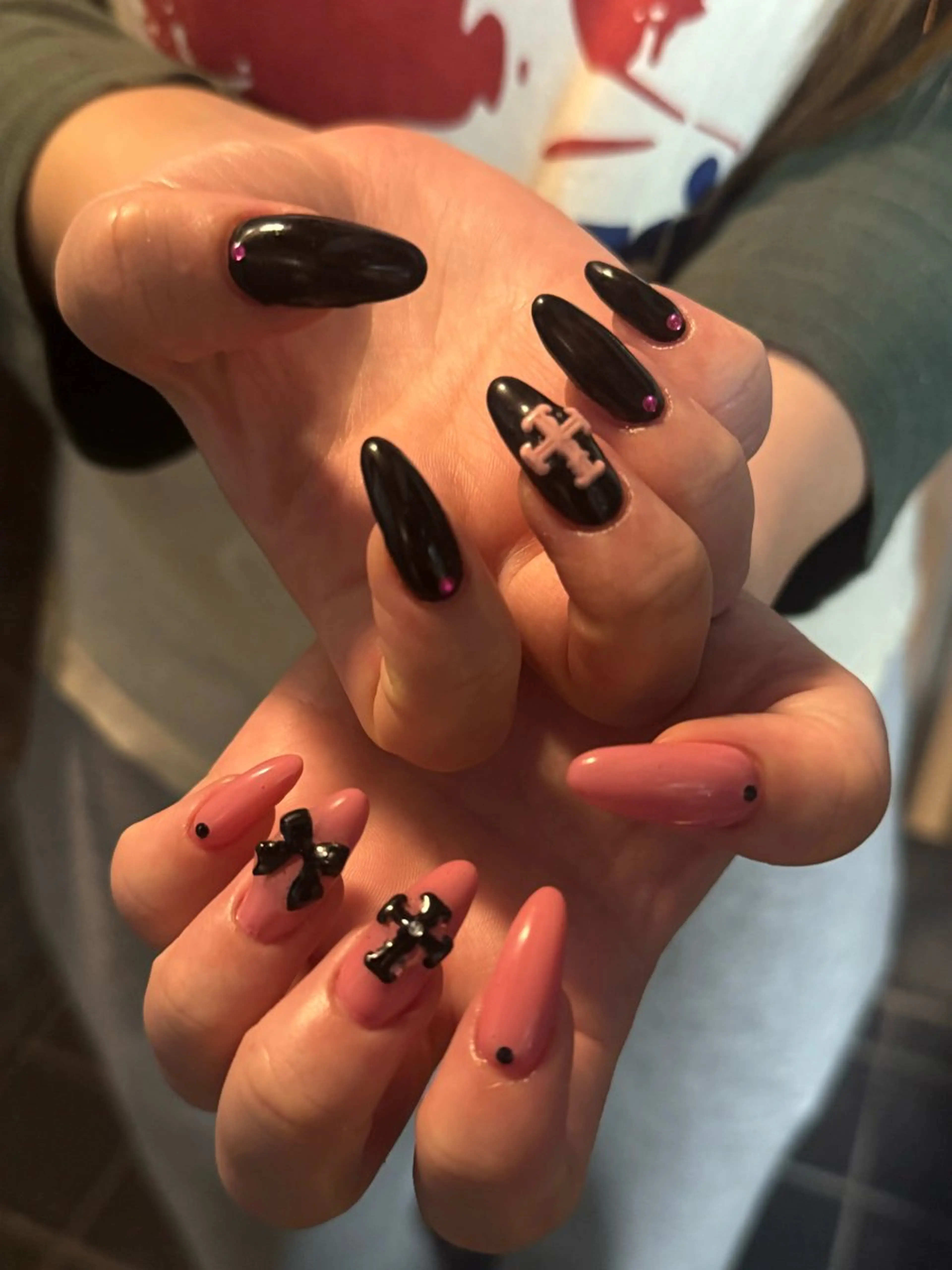 ネイル ハンドネイル フットネイル MITSUKI🪡 海外/個性派/ロングのネイルデザイン