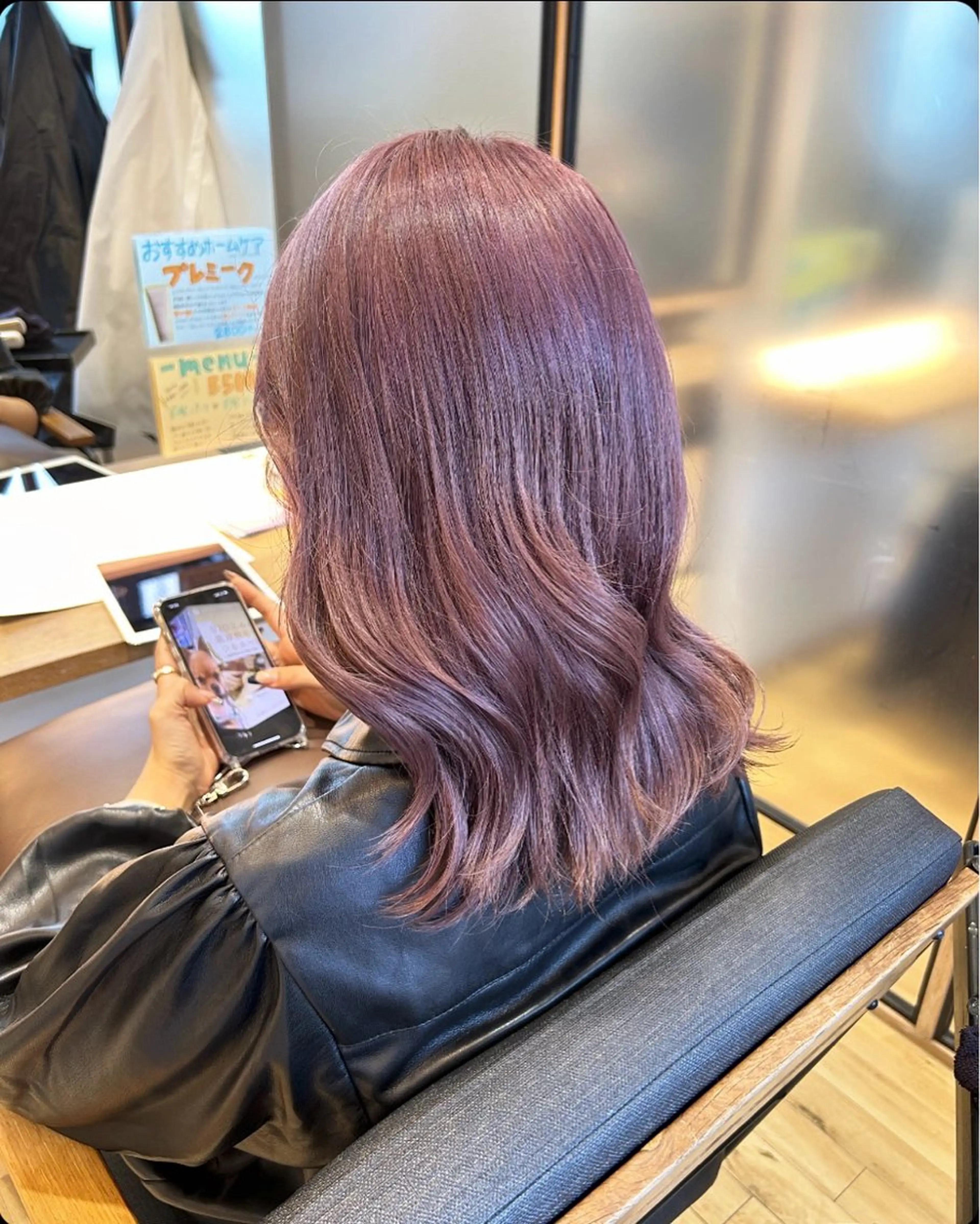 セミロング ヘアカラー ゆうき あすかのヘアスタイル