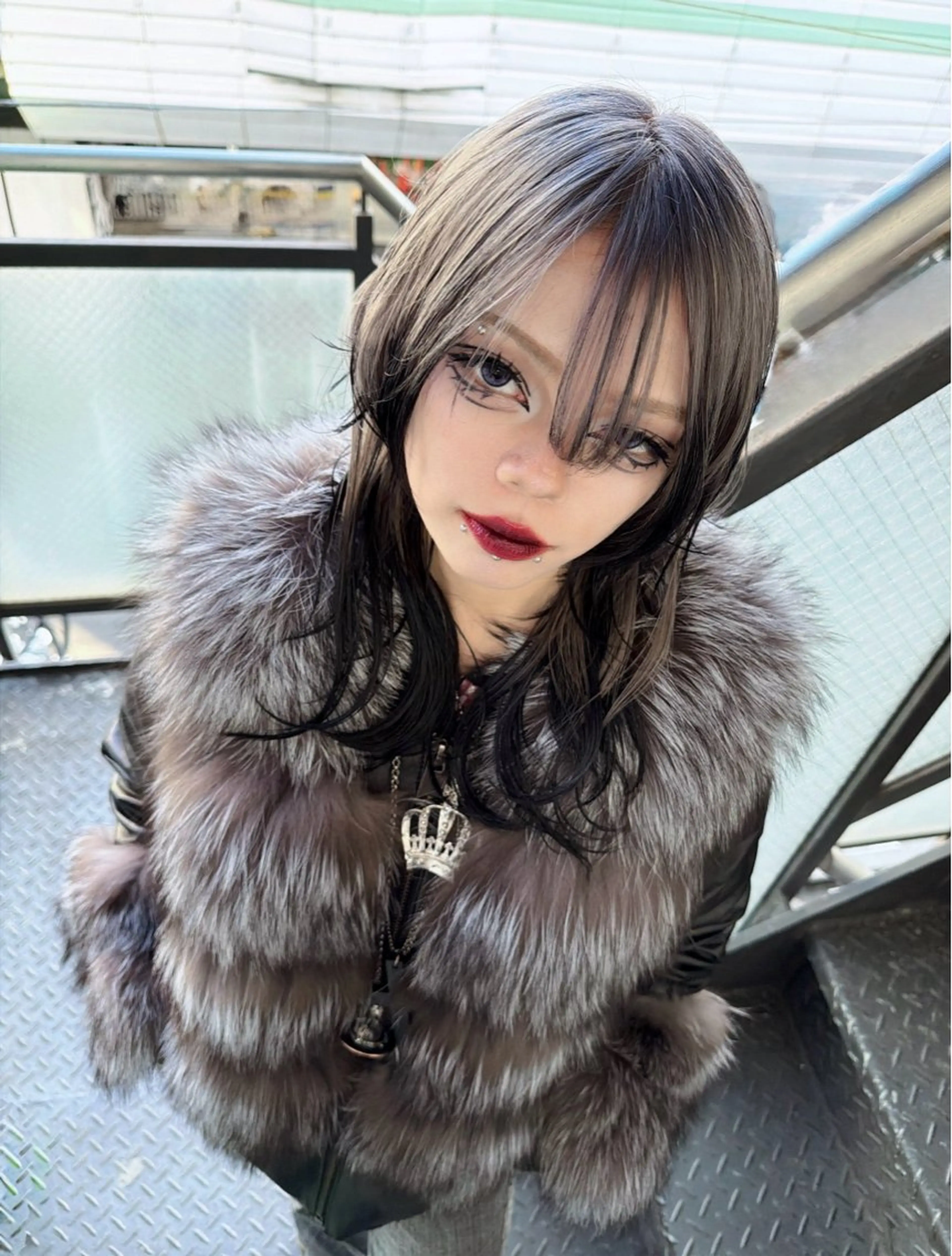 ロング カラー パーマ ヘアアレンジ メンズ 切りっぱなしボブ メンズブリーチ メンズハイトーン メンズインナーカラー メンズ韓国風 【.ico】心斎橋/ ウルフ/飛田ゆうきのヘアスタイル