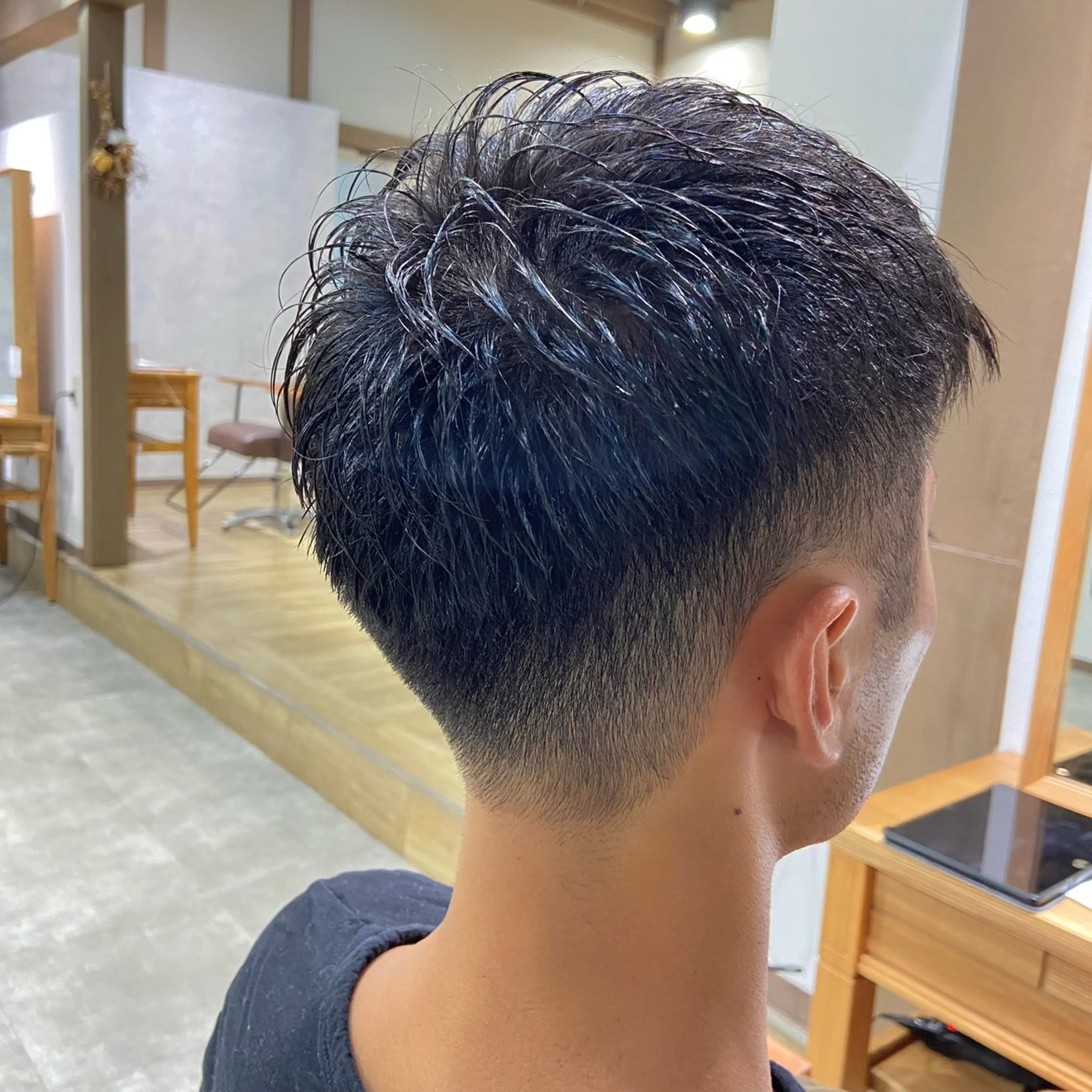 ショート メンズ 刈り上げ lico hair&relaxation所属・lico 栁 詩音のマツエク・マツパデザイン