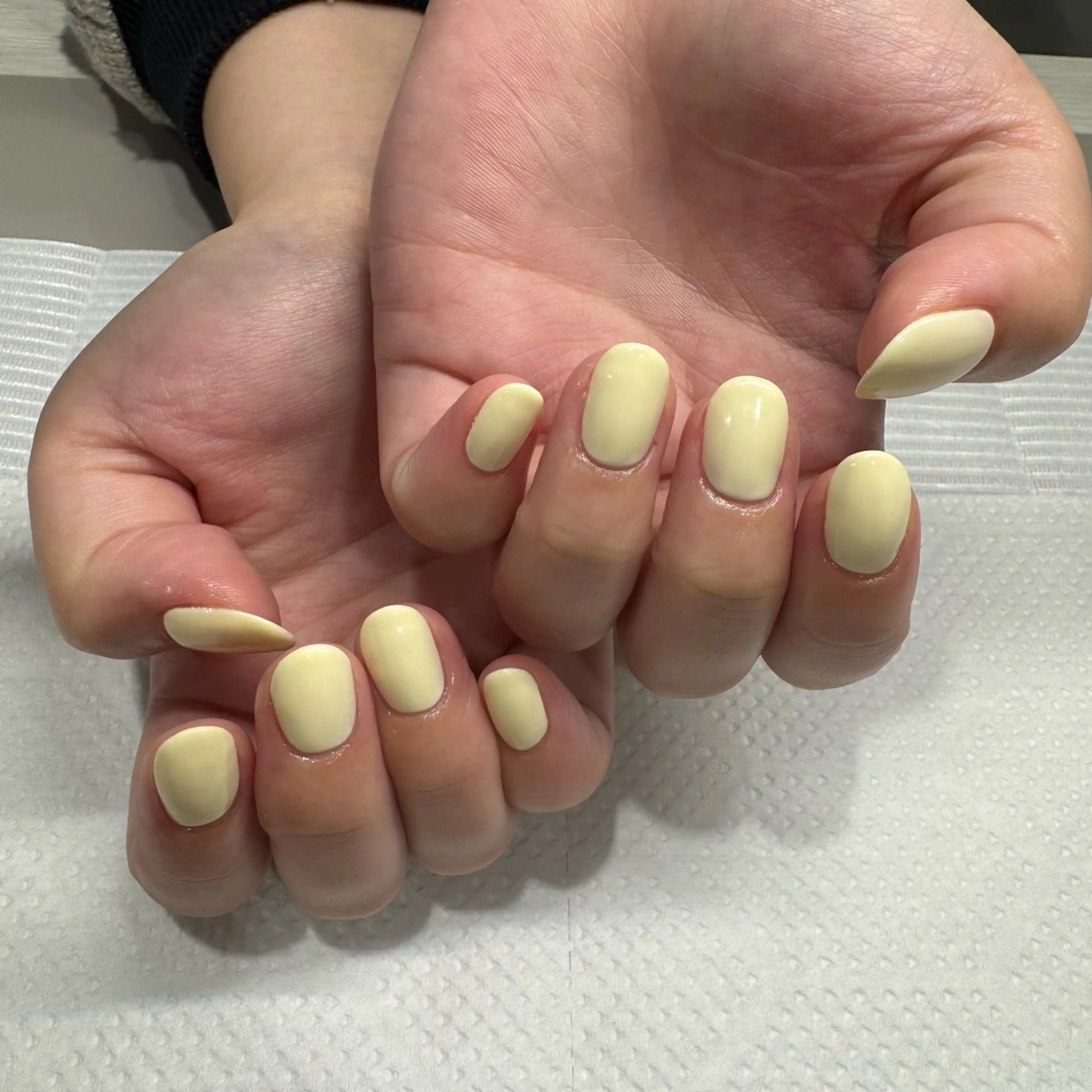 ネイル ワンカラーネイル 春ネイル ハンドネイル 小野澤 紗智のネイルデザイン