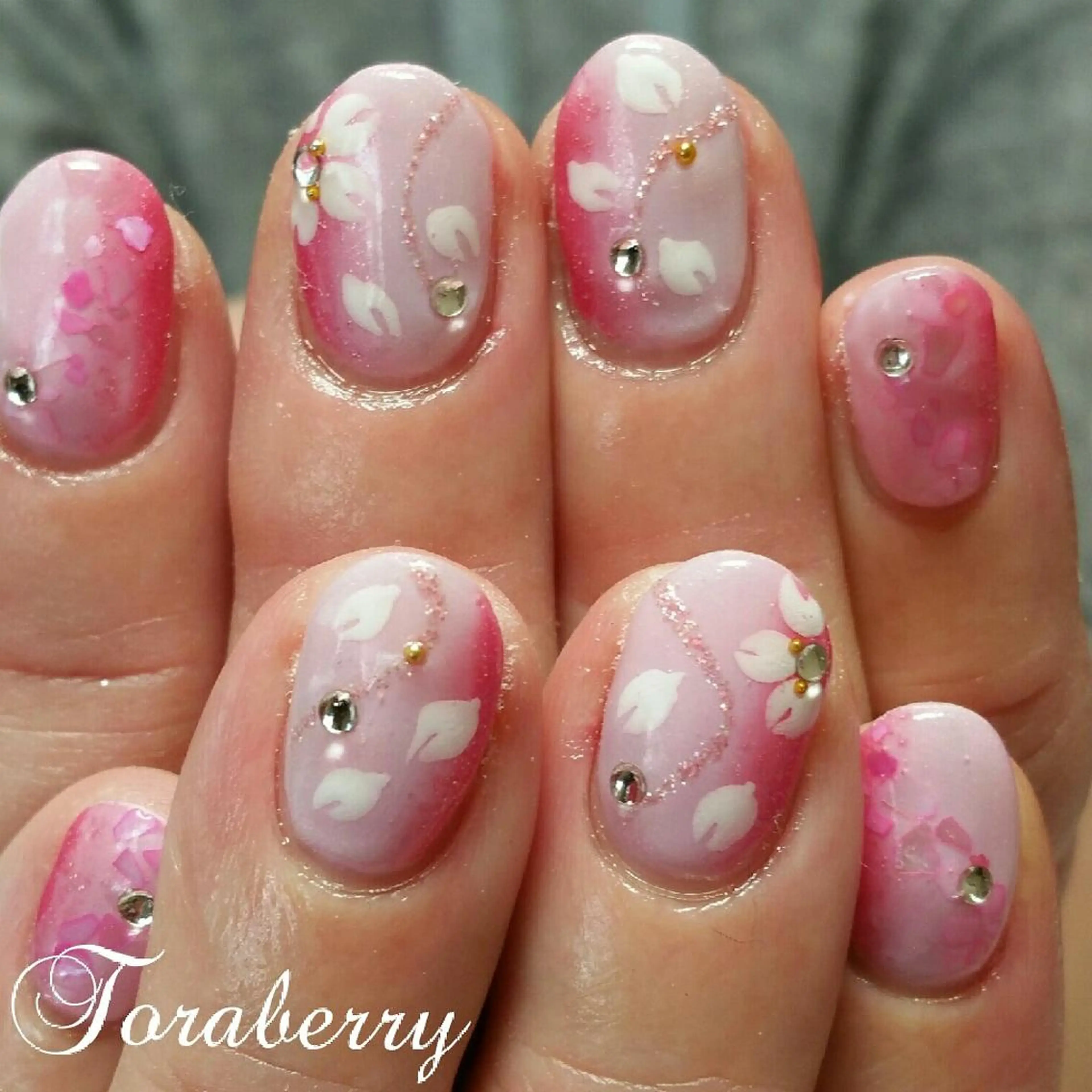 ネイル 桜ネイル 持ち込み ネイリスト なつみのネイルデザイン