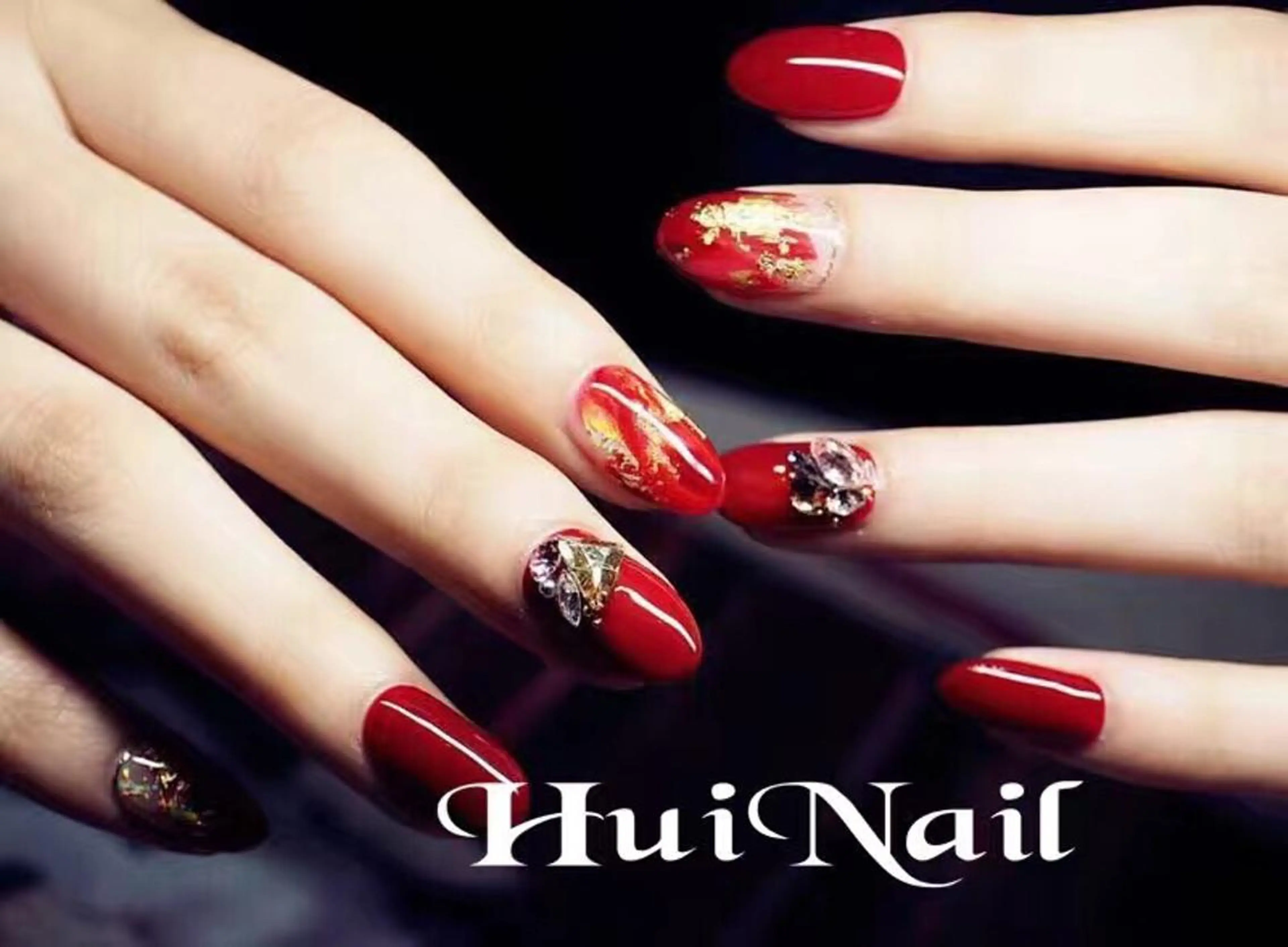 ミディアム めぐみのネイルサロン スタッフ練習のネイルデザイン