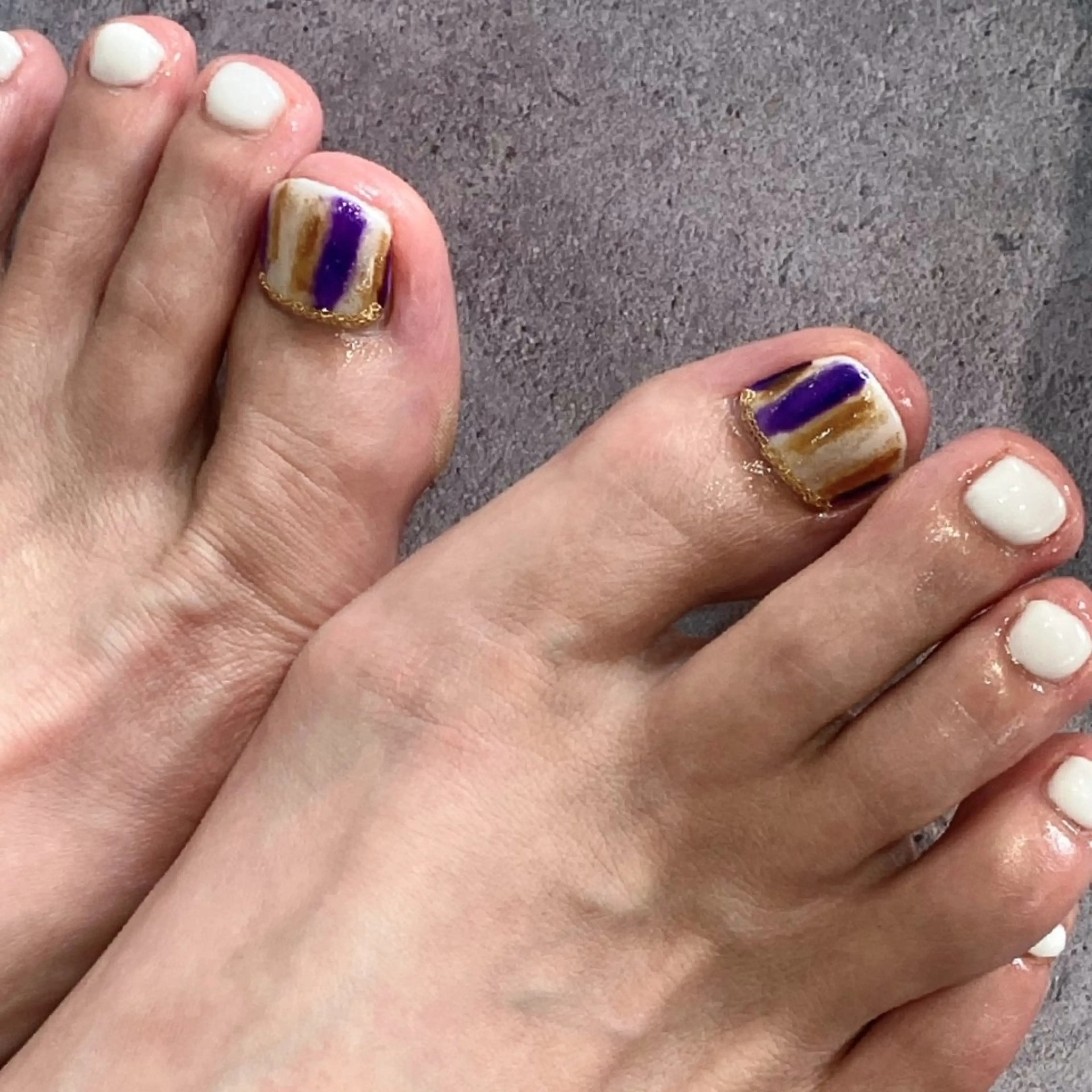 ネイル フットネイル ワンカラーネイル フットネイル felicita服部店所属・felicita fumi♡のネイルデザイン