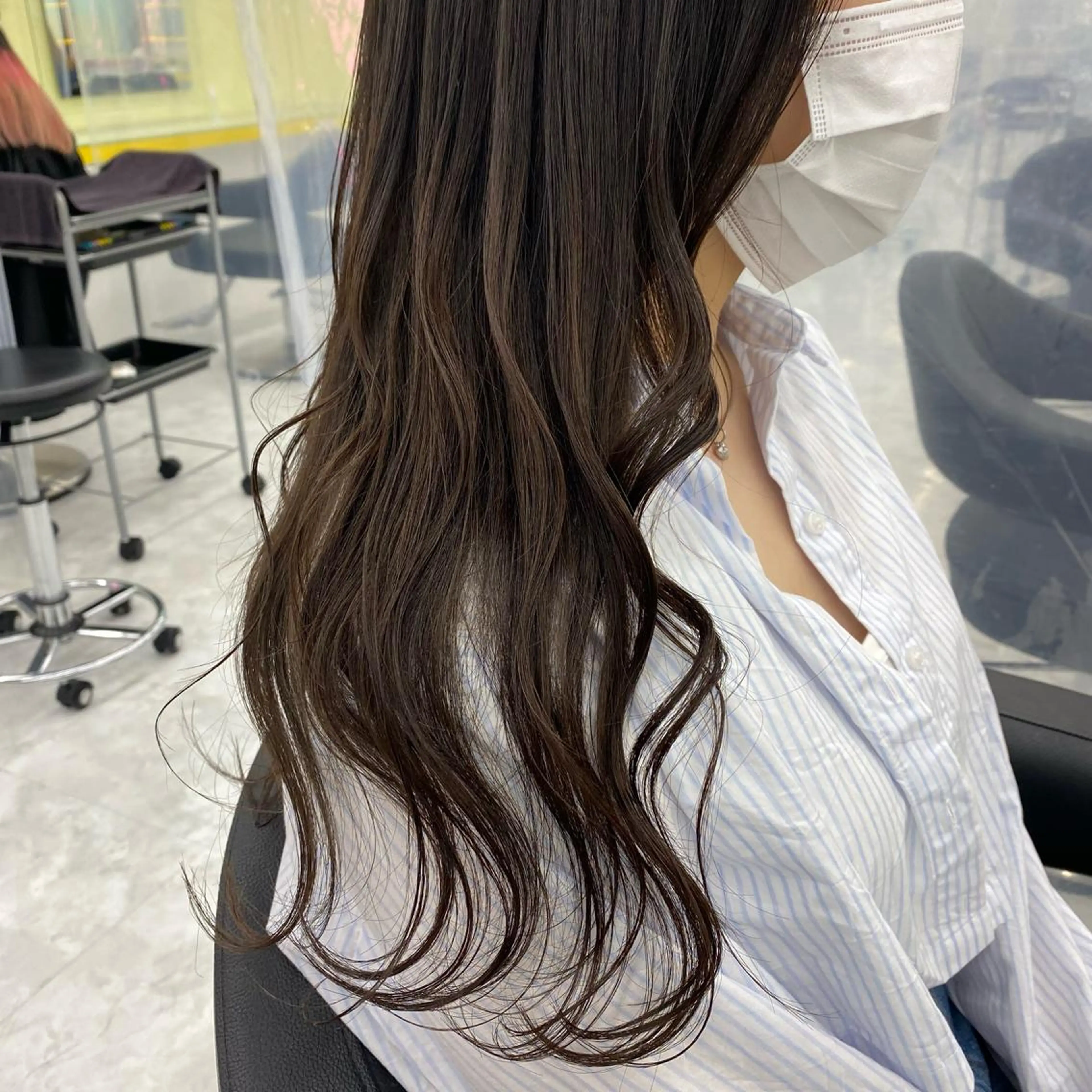 セミロング カラー ヘアアレンジ カット ヘアカラー mai🍑暖色カラー /レイヤー💖のヘアスタイル