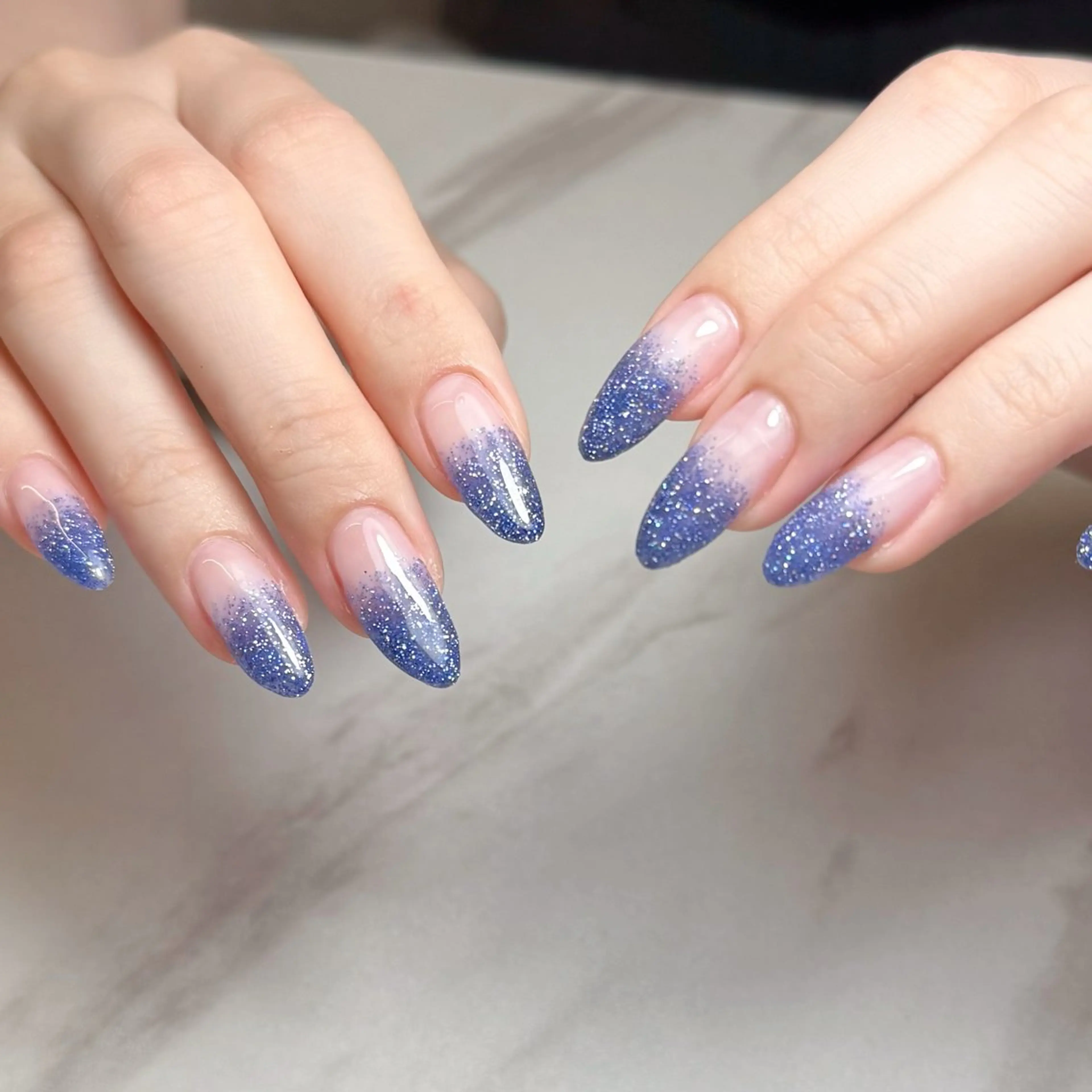 ネイル フラッシュネイル グラデーション ハンドネイル mau🩵 堺筋本町nailのネイルデザイン