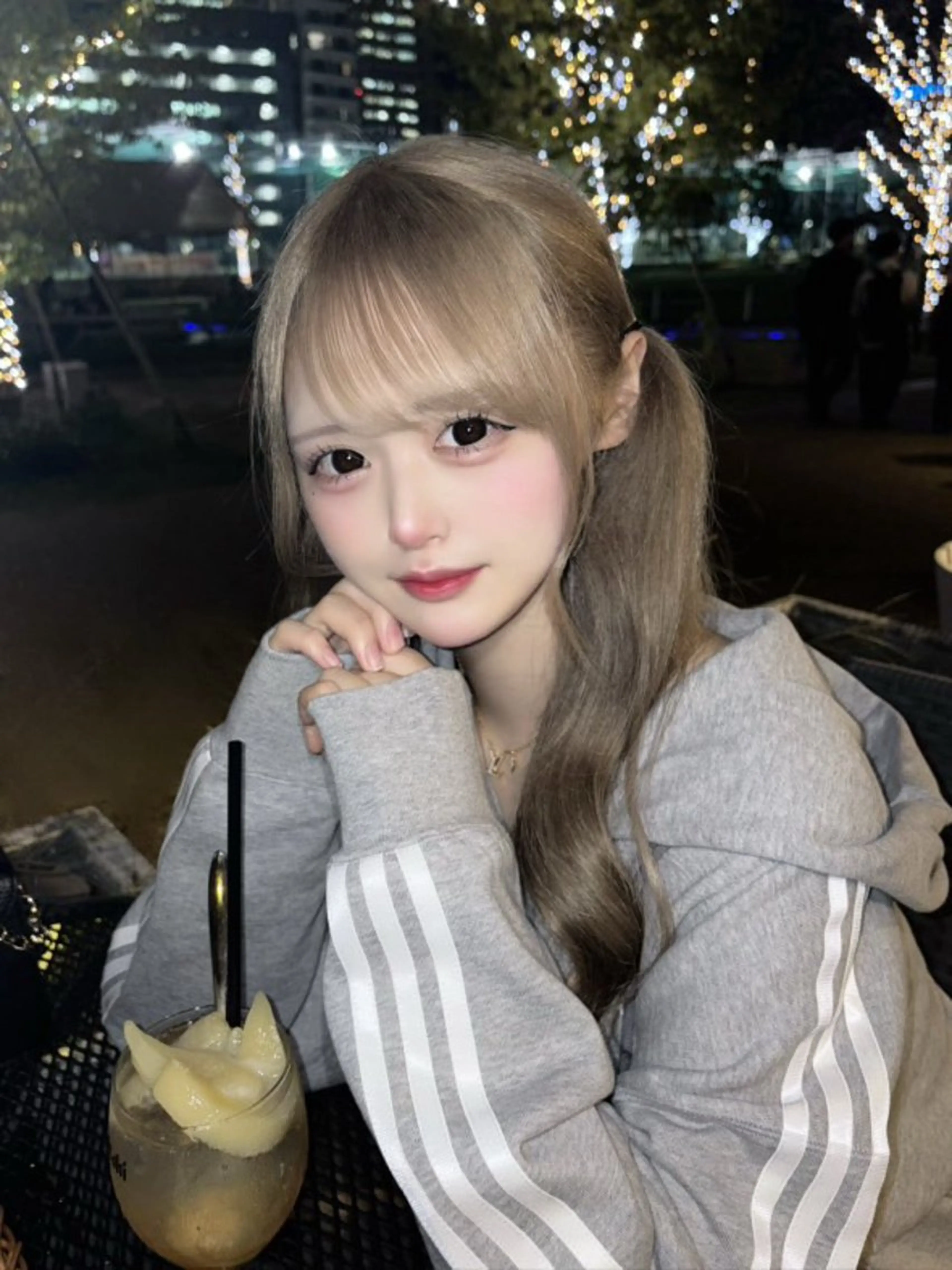 ロング カラー ヘアカラー トリートメント ハイトーンエクステ 🎩カズキ🎩のヘアスタイル