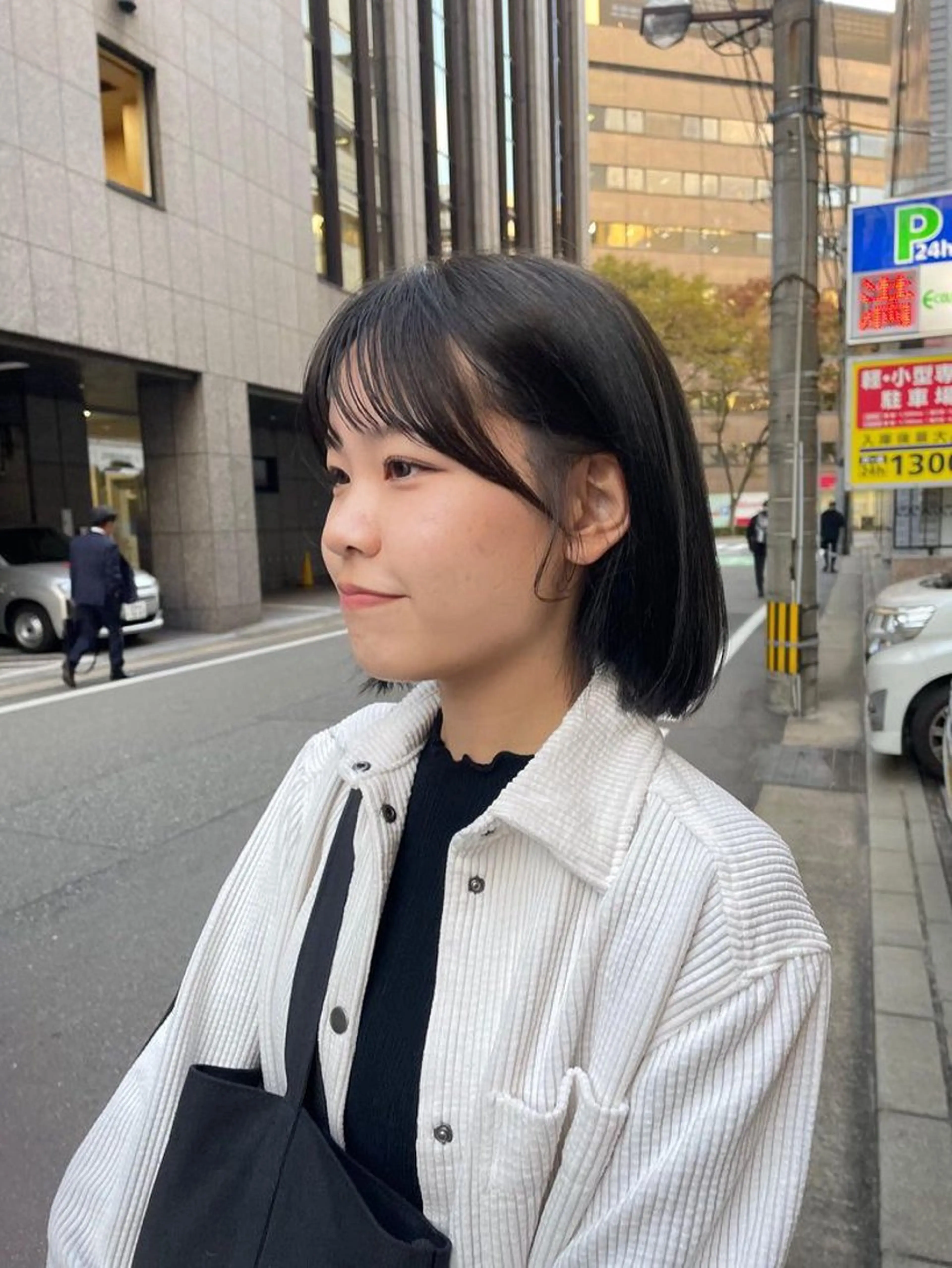 カラー こまつばらみお/レイ ヤー/ダブルカラーのヘアスタイル