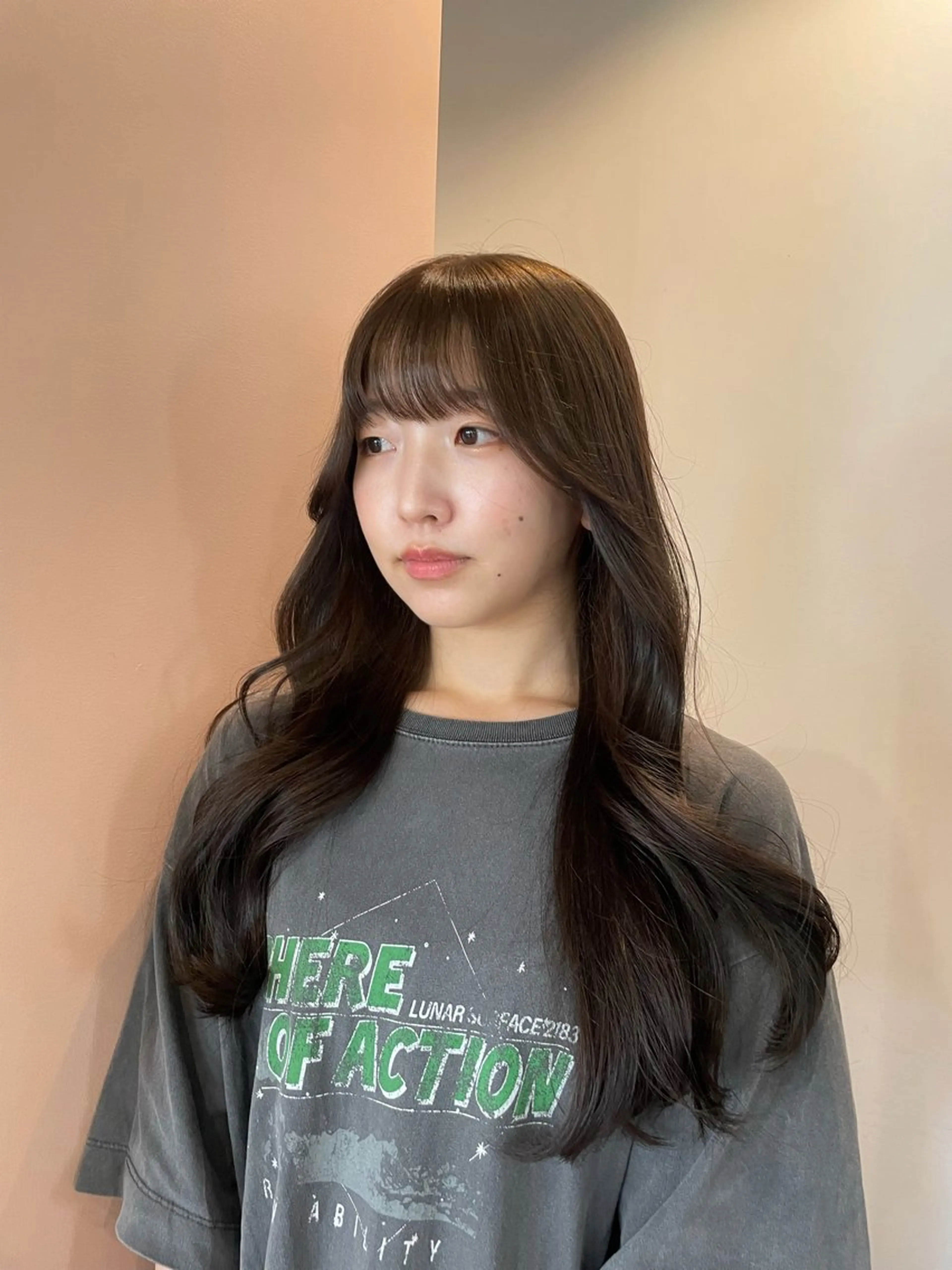 ロング カラー 透明感カラー グレージュ ヘアカラー ゆるふわガーリーst yle🩰yuukaのヘアスタイル