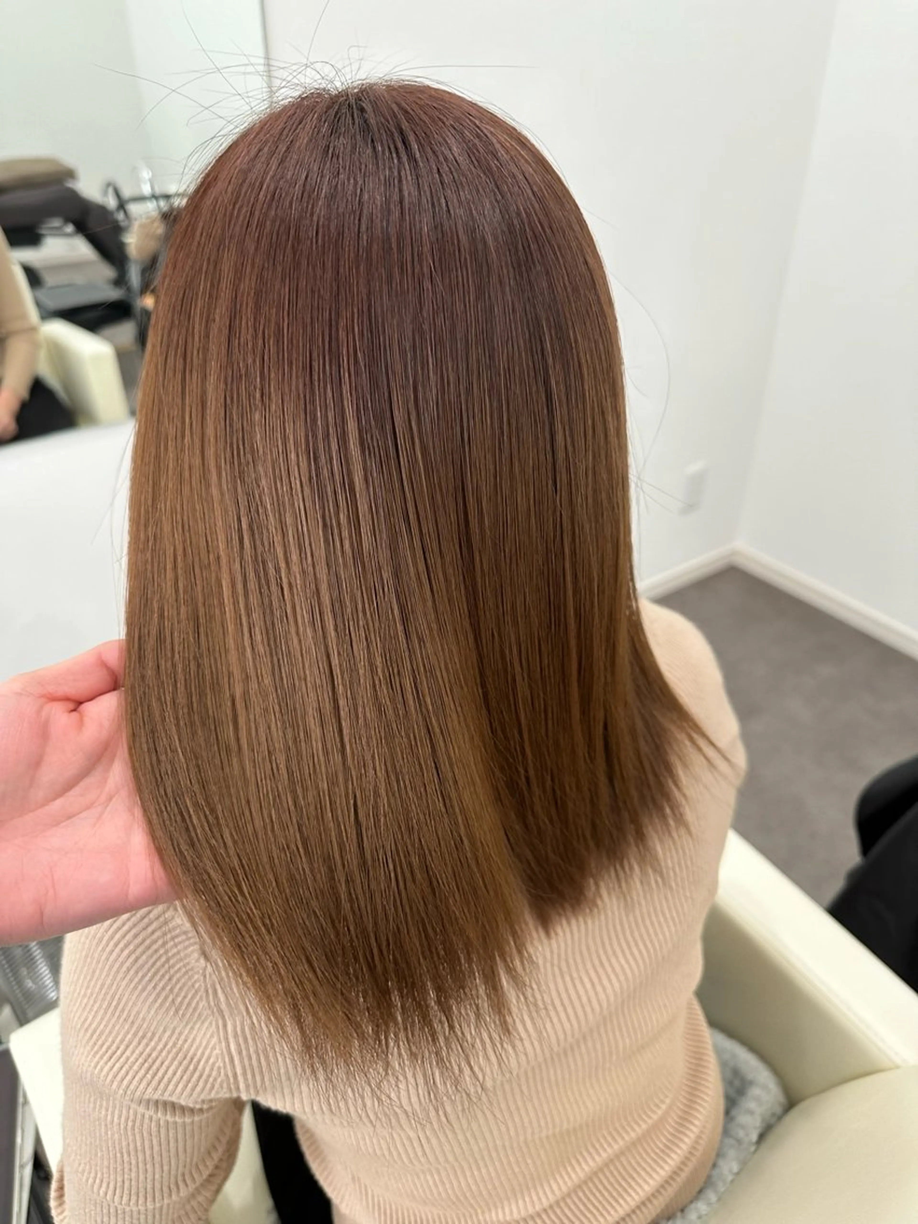 セミロング H/Reinigen所属・H/Reinigen レイニゲンのマツエク・マツパデザイン