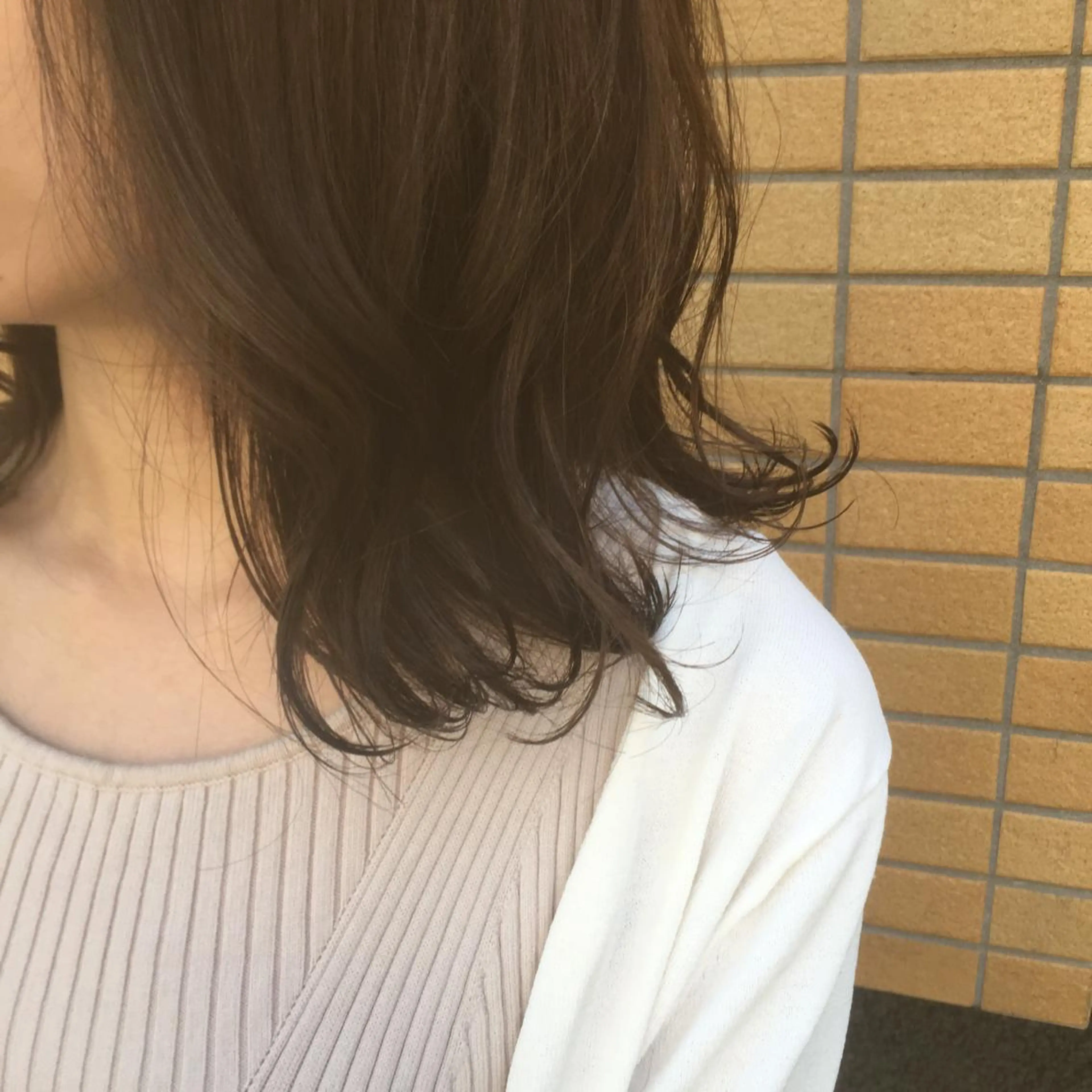 セミロング カラー カット ヘアカラー トリートメント しのはら まどかのヘアスタイル