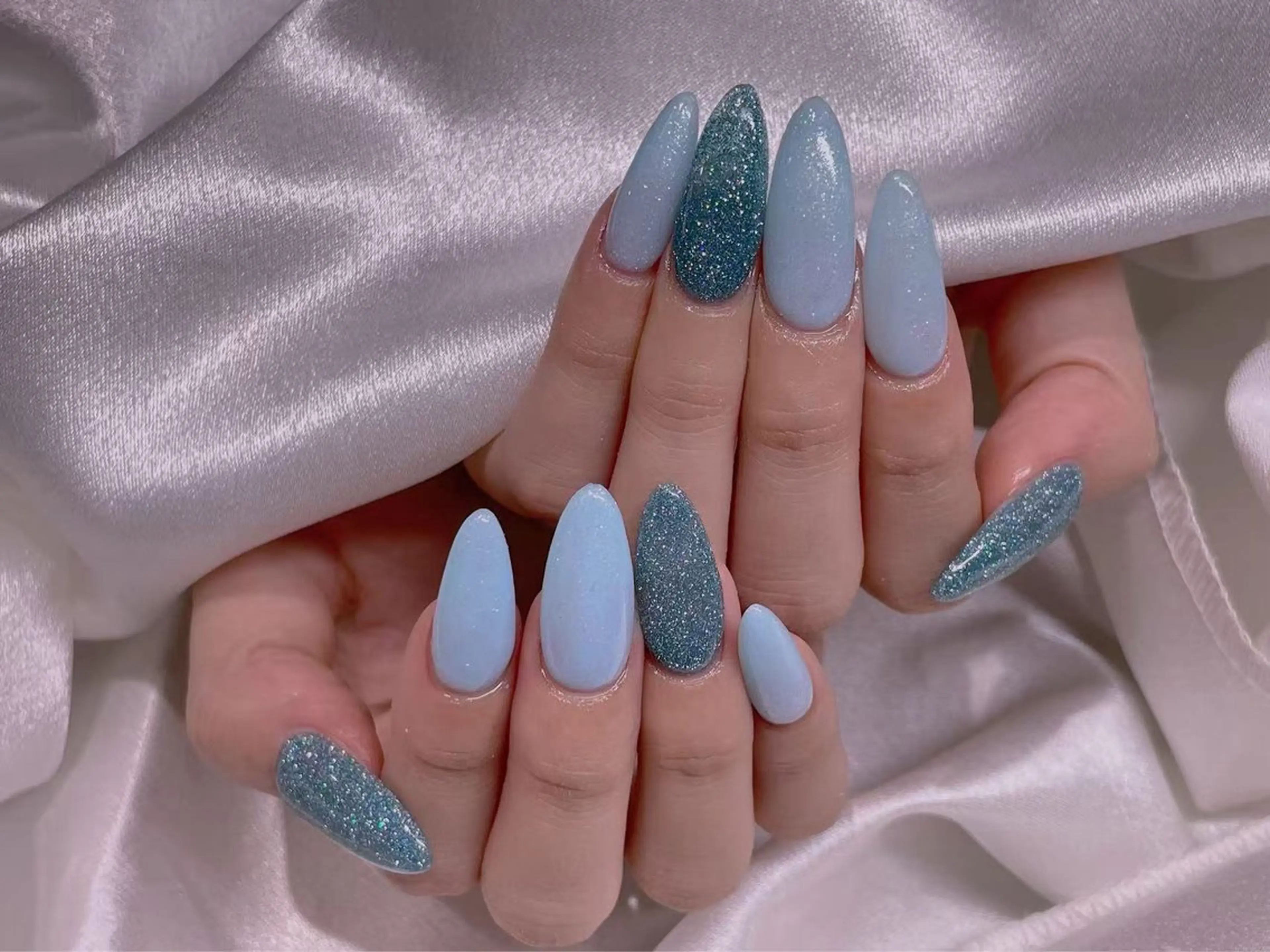 ネイル 長さ出し専門店 RIRIのネイルデザイン