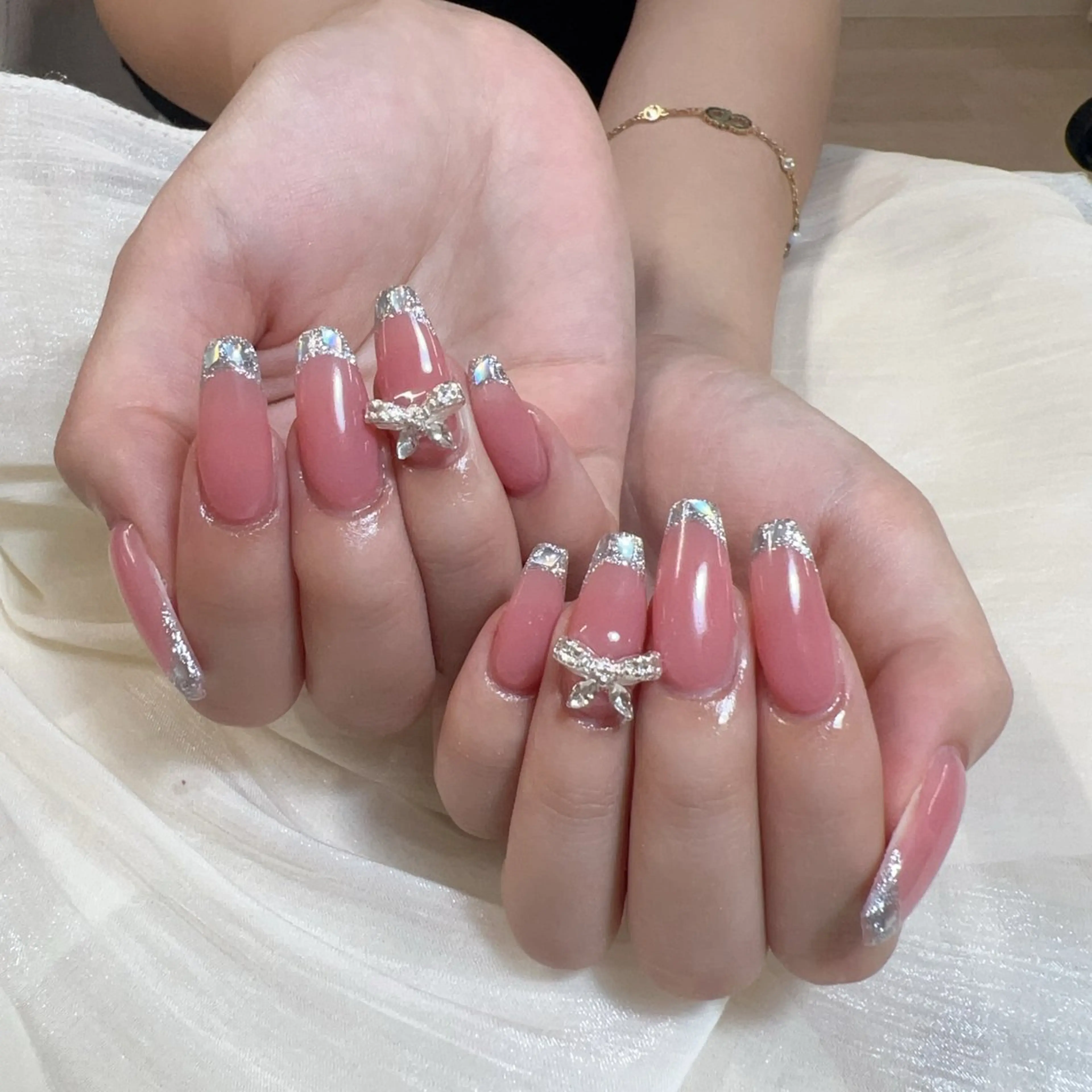 ネイル ハンドネイル 🧸yuki🍯 パラジェル取扱店🐝のネイルデザイン