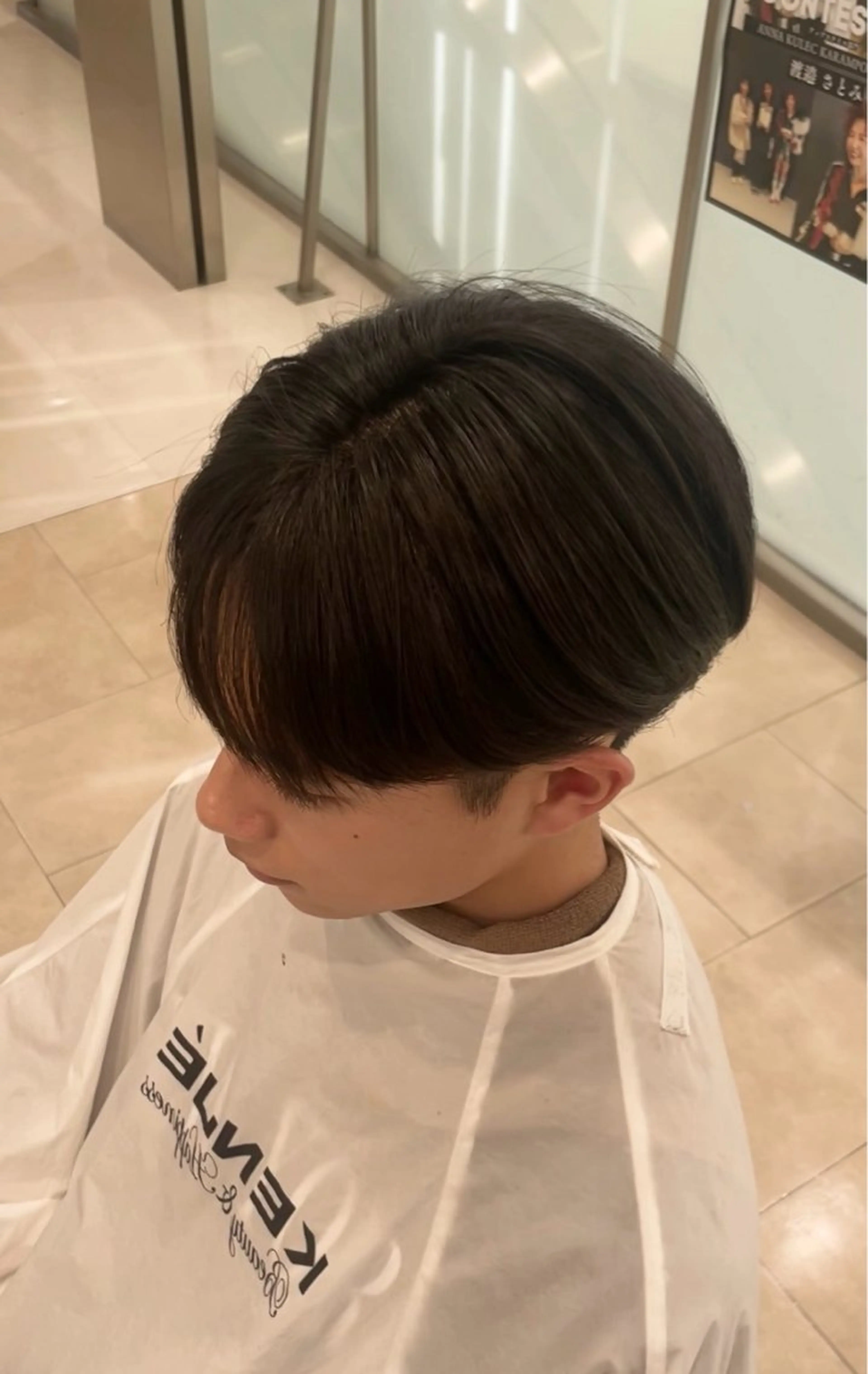 メンズ シャドウパーマ／骨格 矯正カット　トモキのヘアスタイル