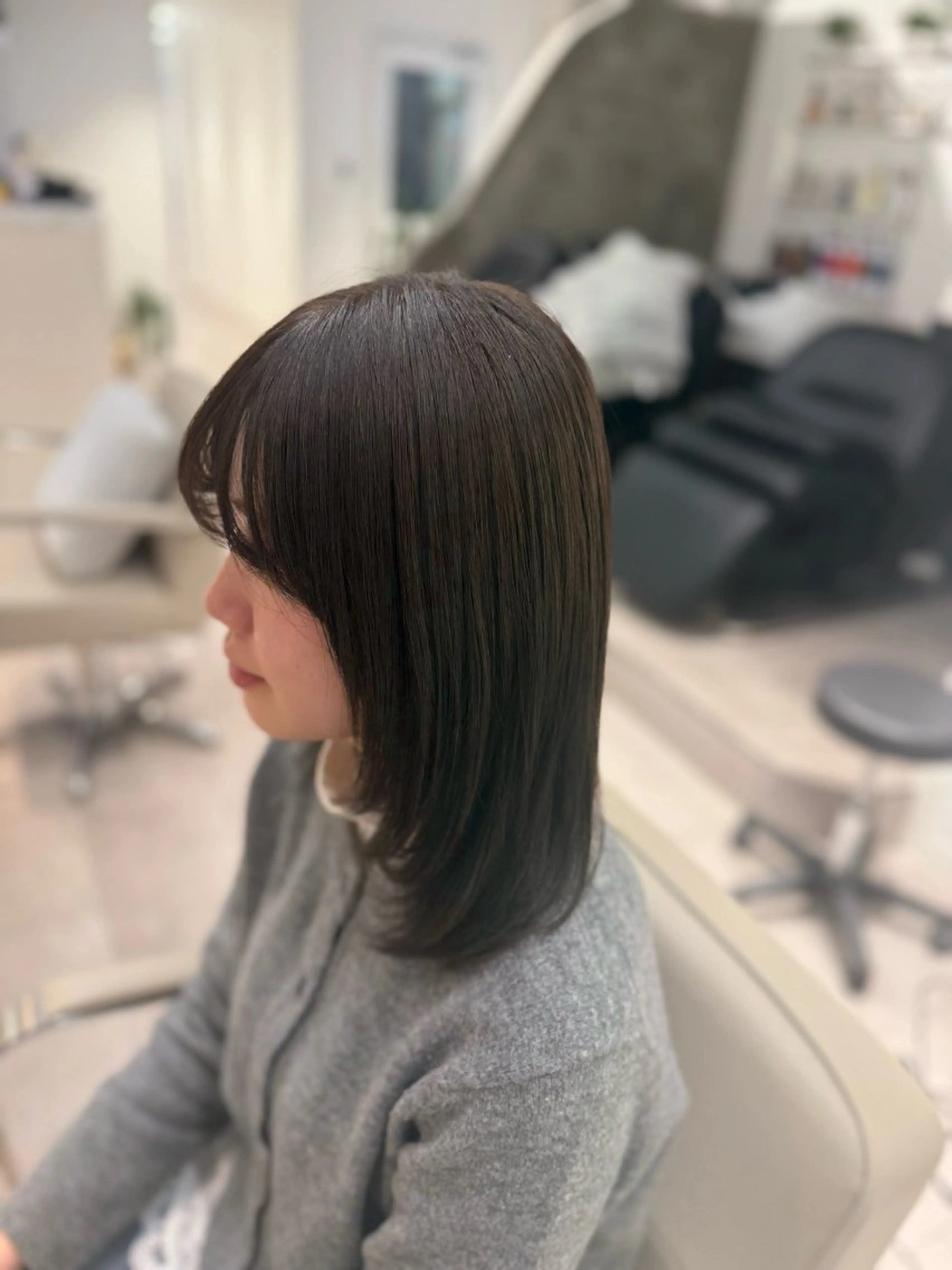 カラー ヘアカラー AYAKA (モデル募集）のヘアスタイル
