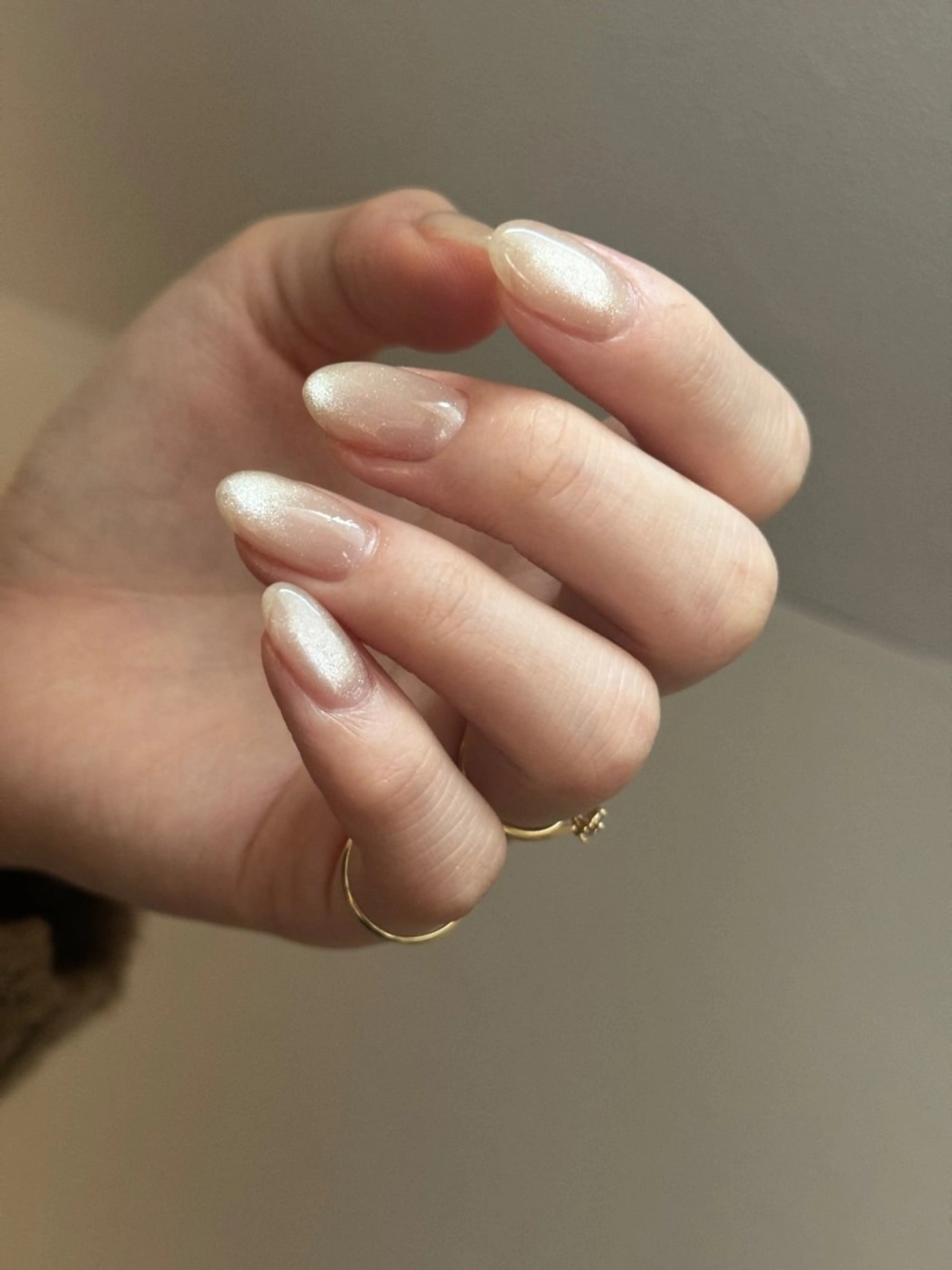 ネイル マグネットネイル ニュアンスネイル バレンタイン lacier nailのネイルデザイン