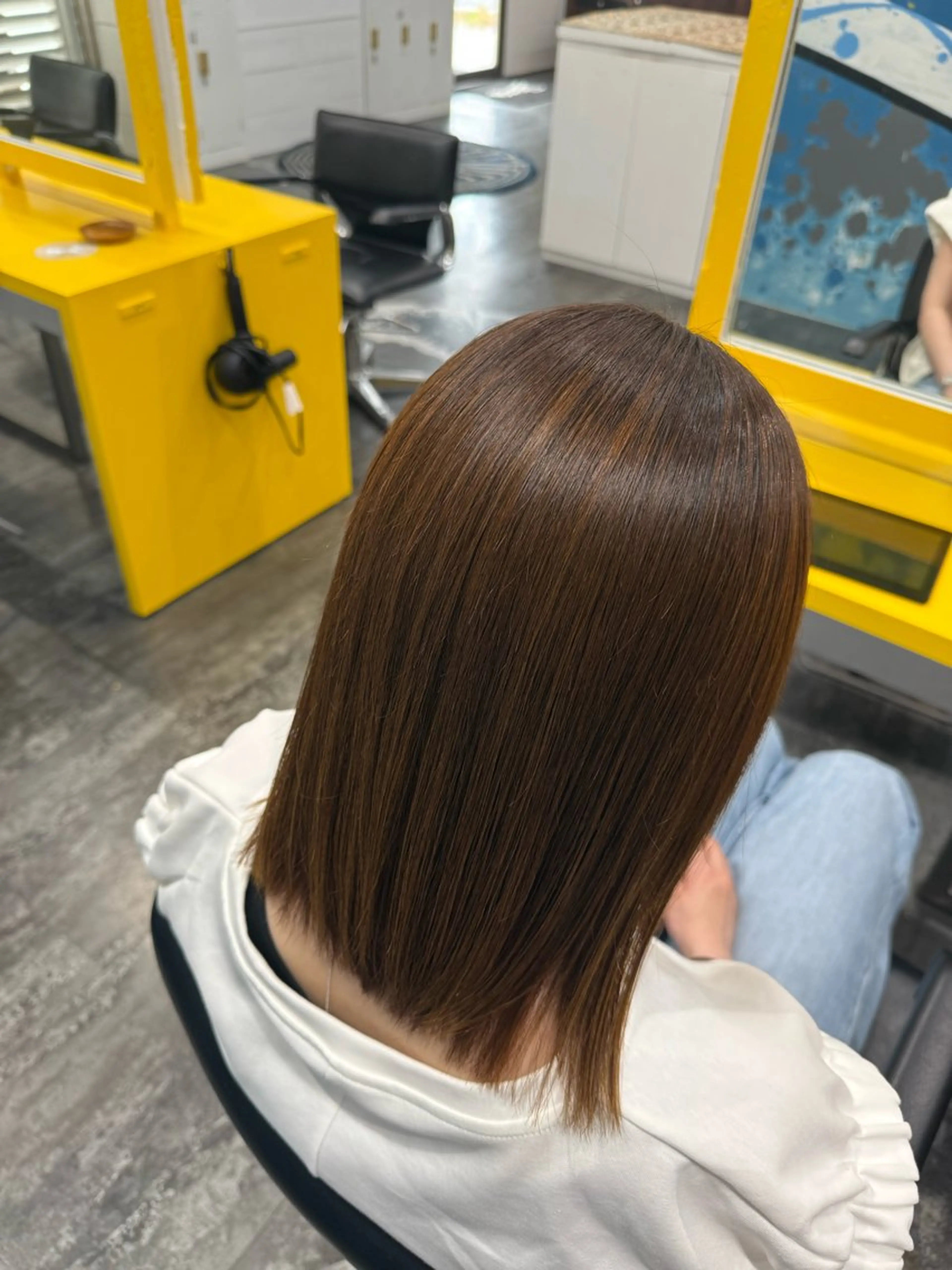 ミディアム トリートメント LOMARLIE/ NATUMIのヘアスタイル