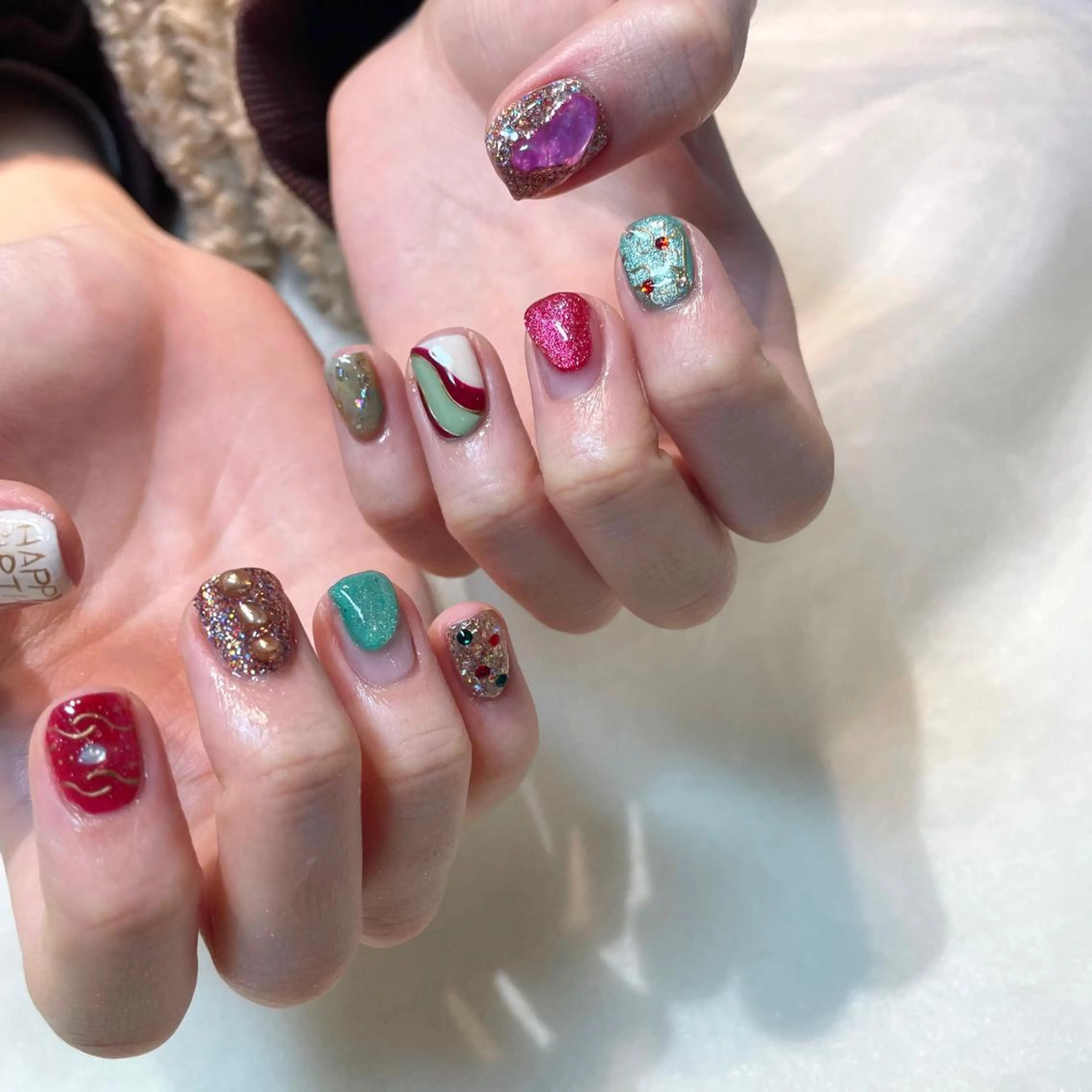 ネイル ハンドネイル 新井 ひなののネイルデザイン