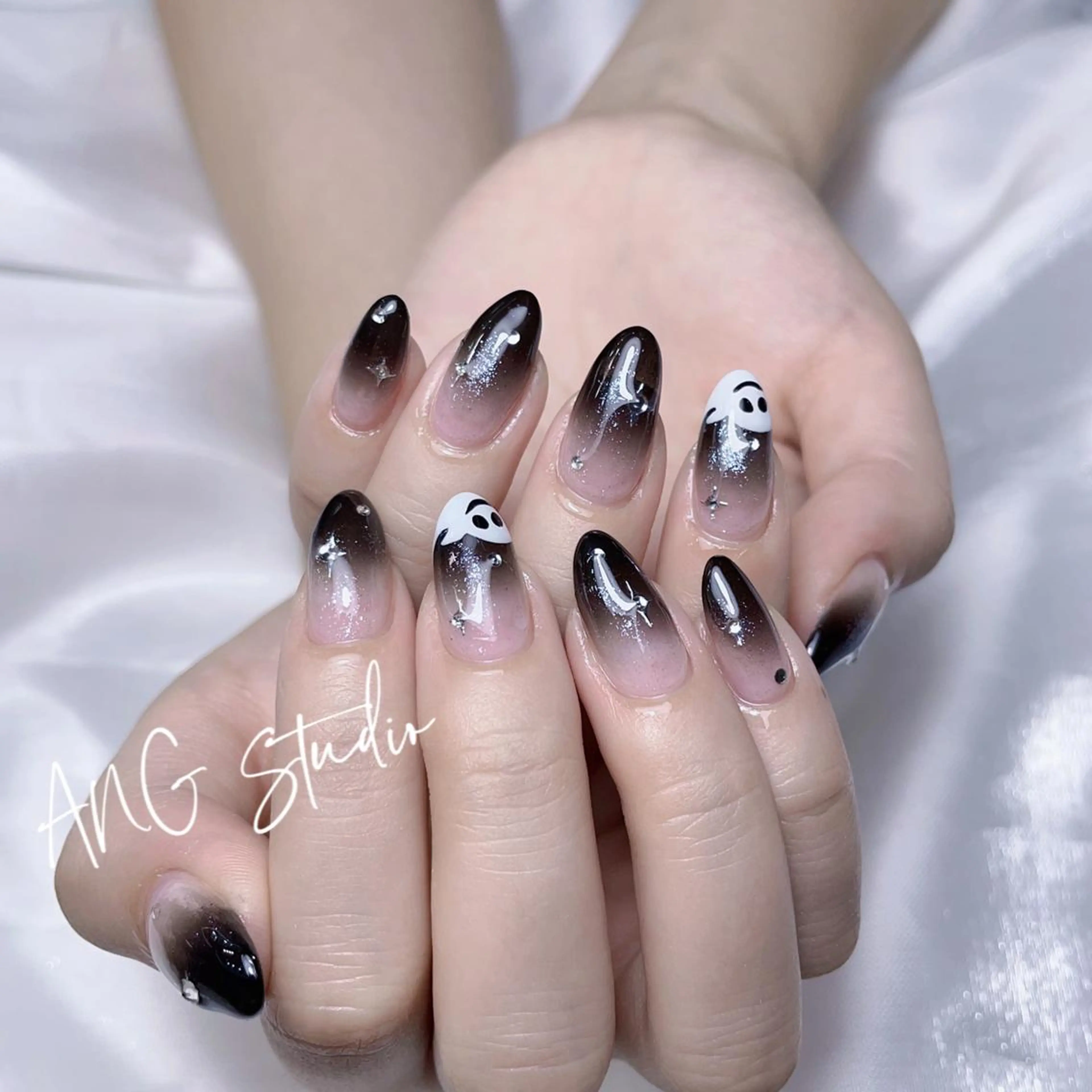 ネイル リ コのネイルデザイン