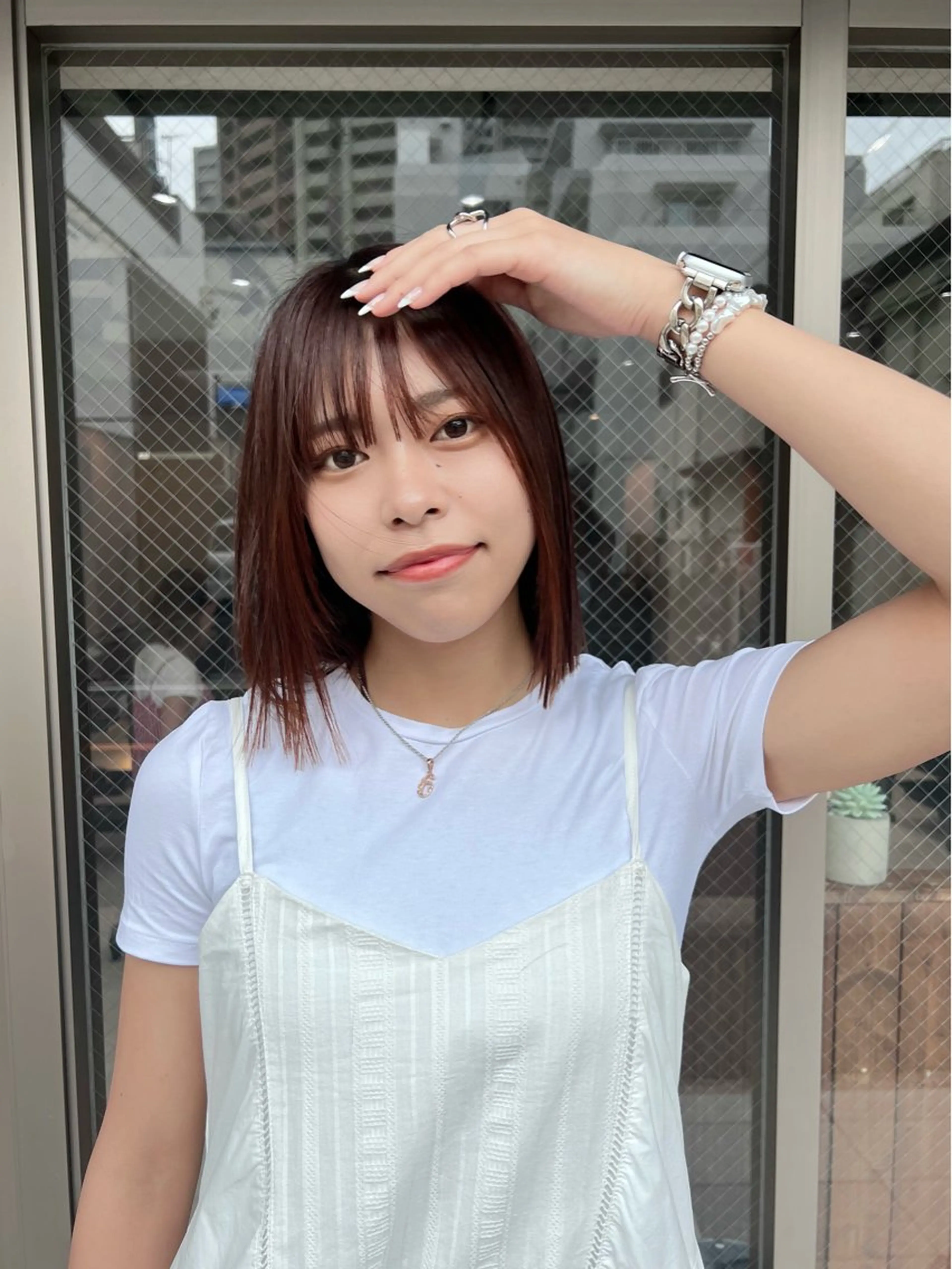 ショート カラー ボブ カット ヘアカラー トリートメント ヘアセット 🌟小顔カット🌟 レイヤーカットボブのヘアスタイル