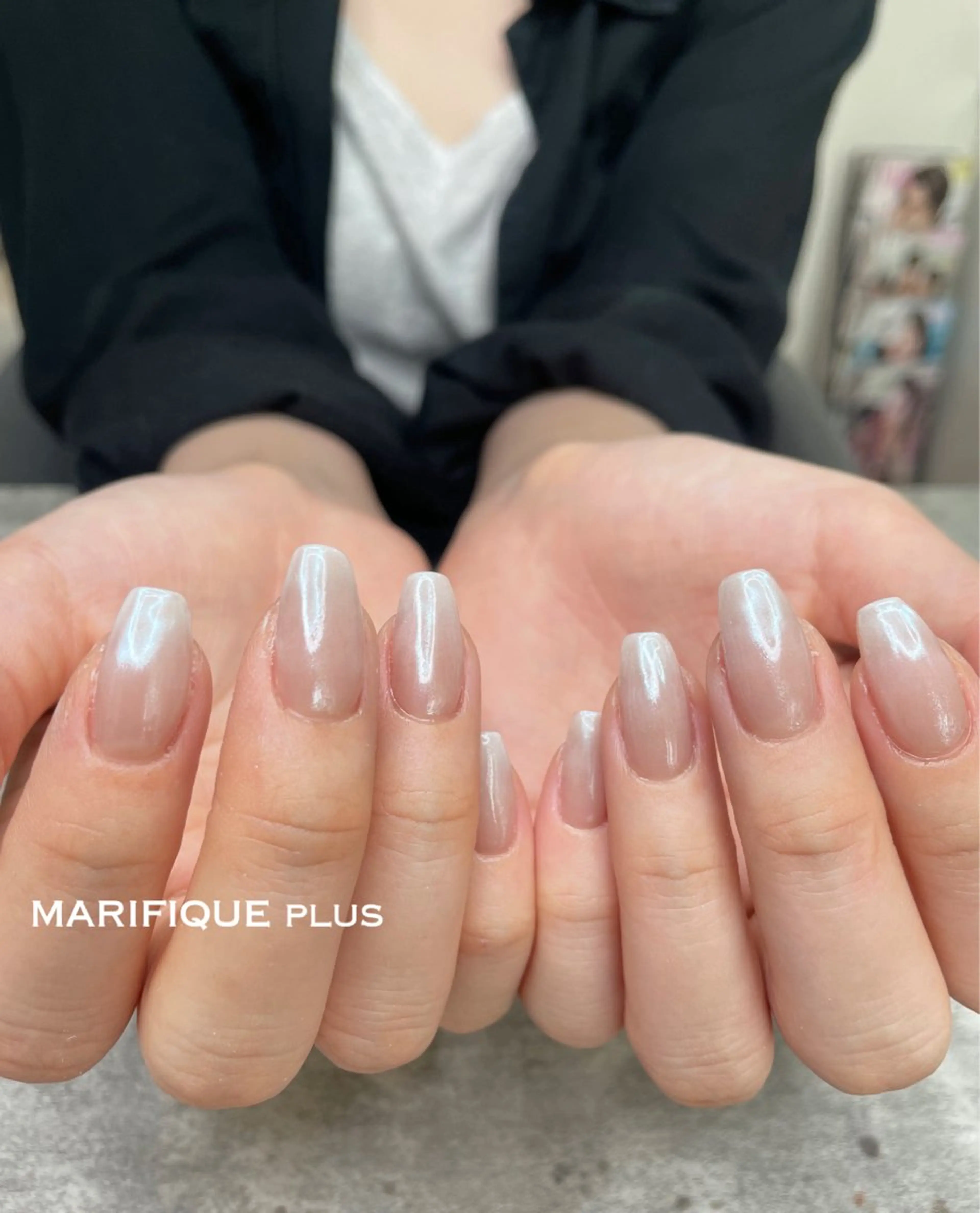 ネイル オーロラネイル グラデーション シンプルネイル ホワイト ma riのネイルデザイン