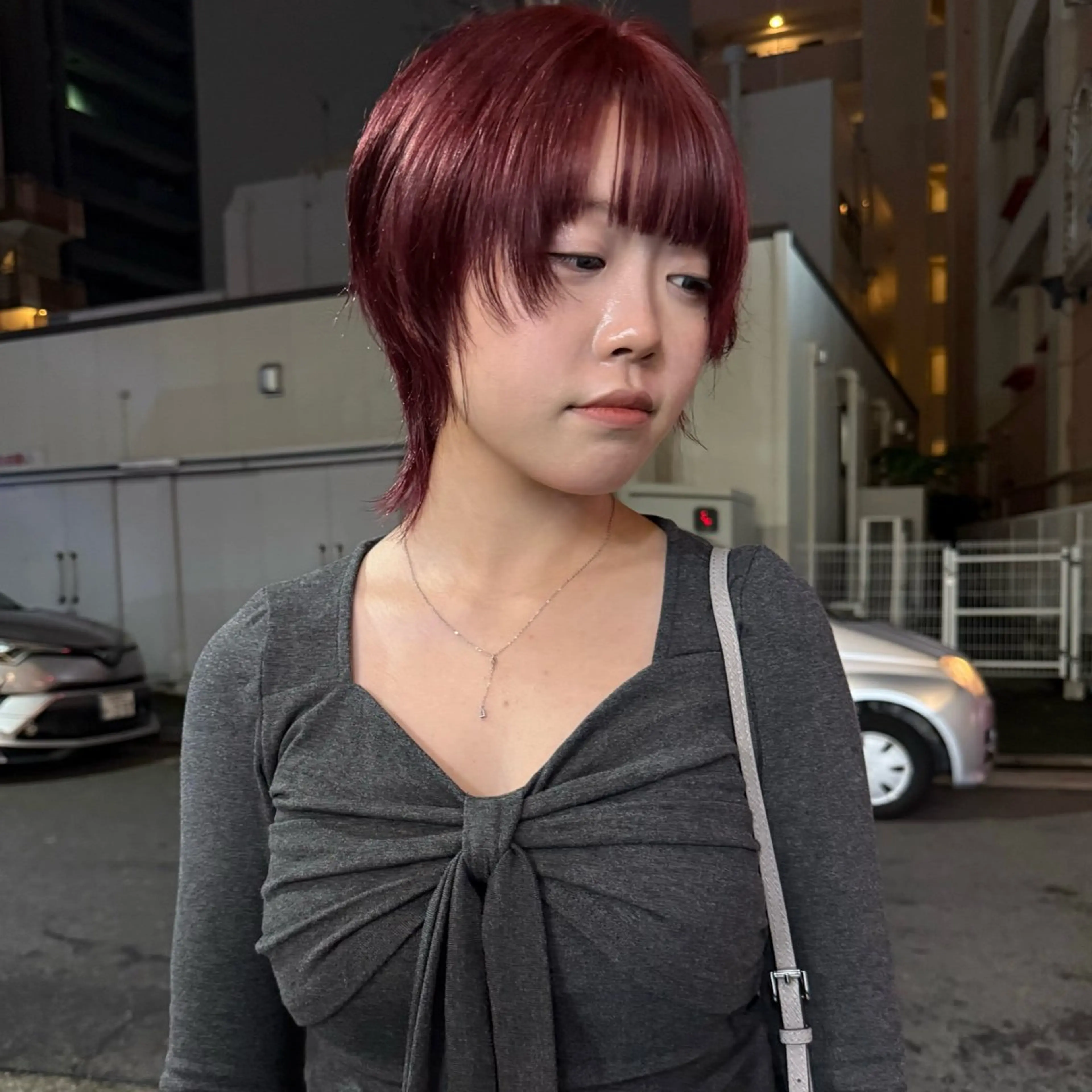 ミディアム カラー ボルドーカラー ヘアカラー トリートメント 舟橋耀/ブリーチカラ ー/レイヤーカットのヘアスタイル