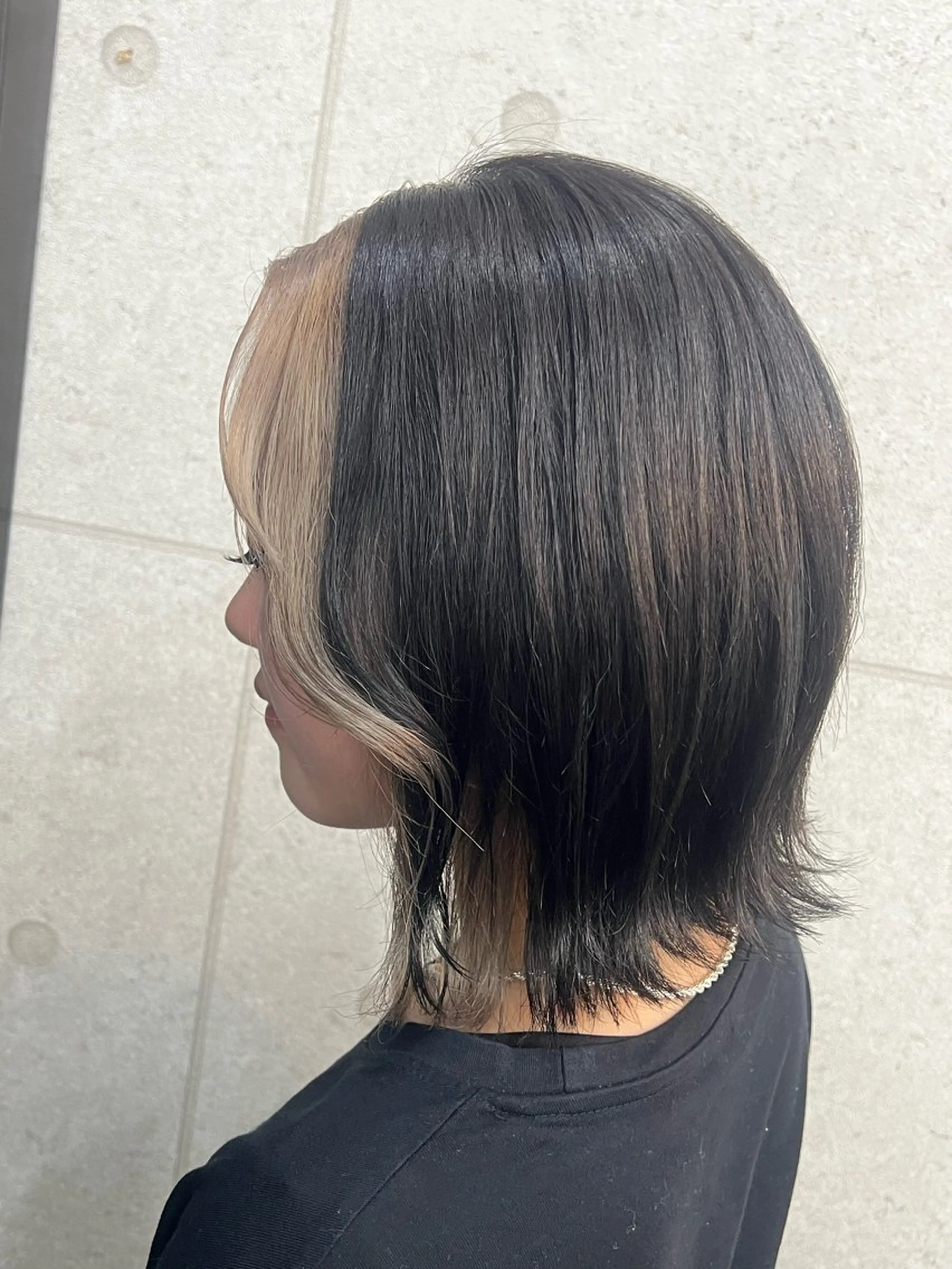 ミディアム カラー ミストバング ベージュカラー  フェイスフレーミング ミルクティーベージュ Anli_ shuri.のヘアスタイル