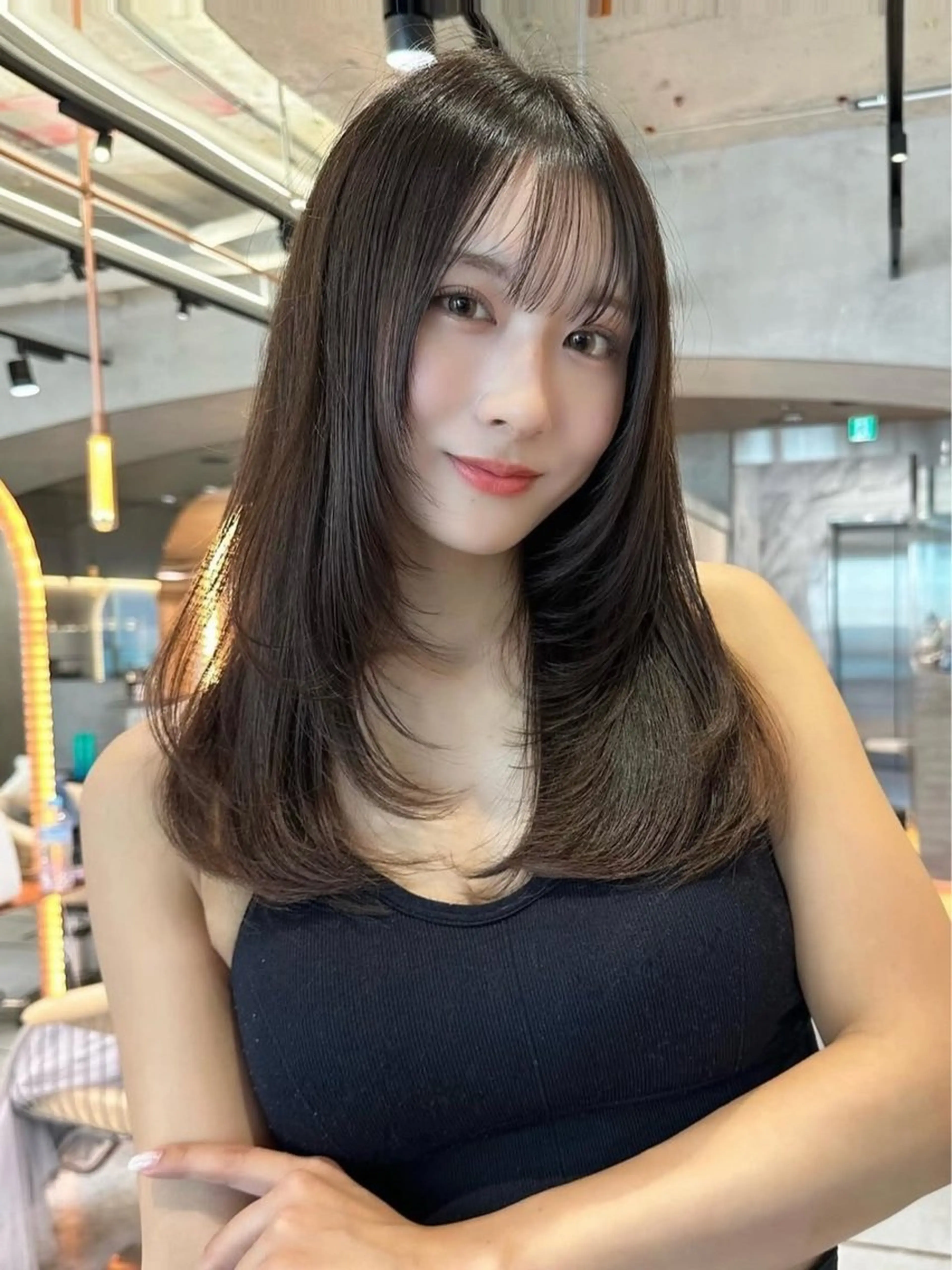 セミロング カラー カット ヘアカラー トリートメント 興津/韓国レイヤー ダブルカラー美髪縮毛のヘアスタイル