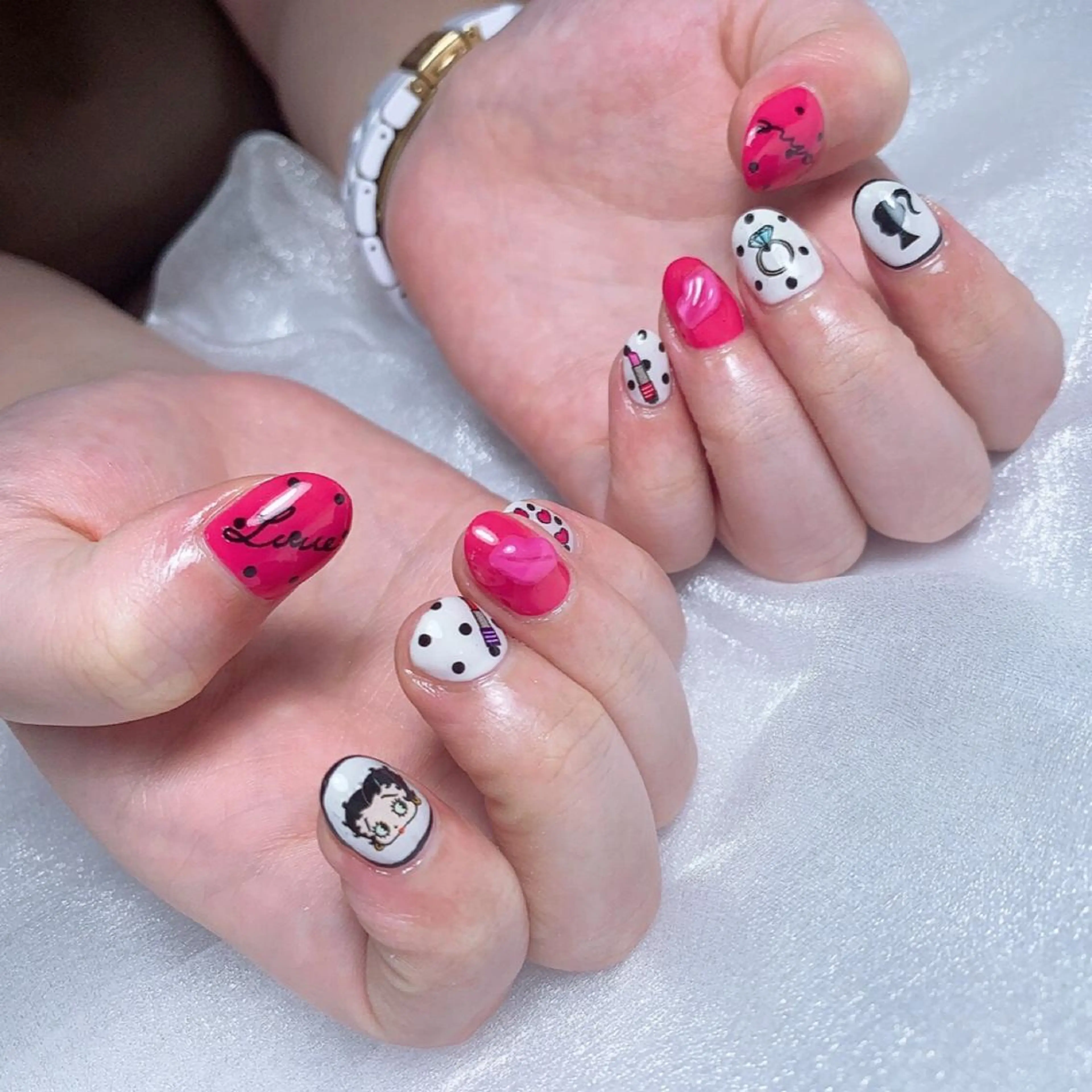 ネイル ハンドネイル 💅chainail _aiのネイルデザイン
