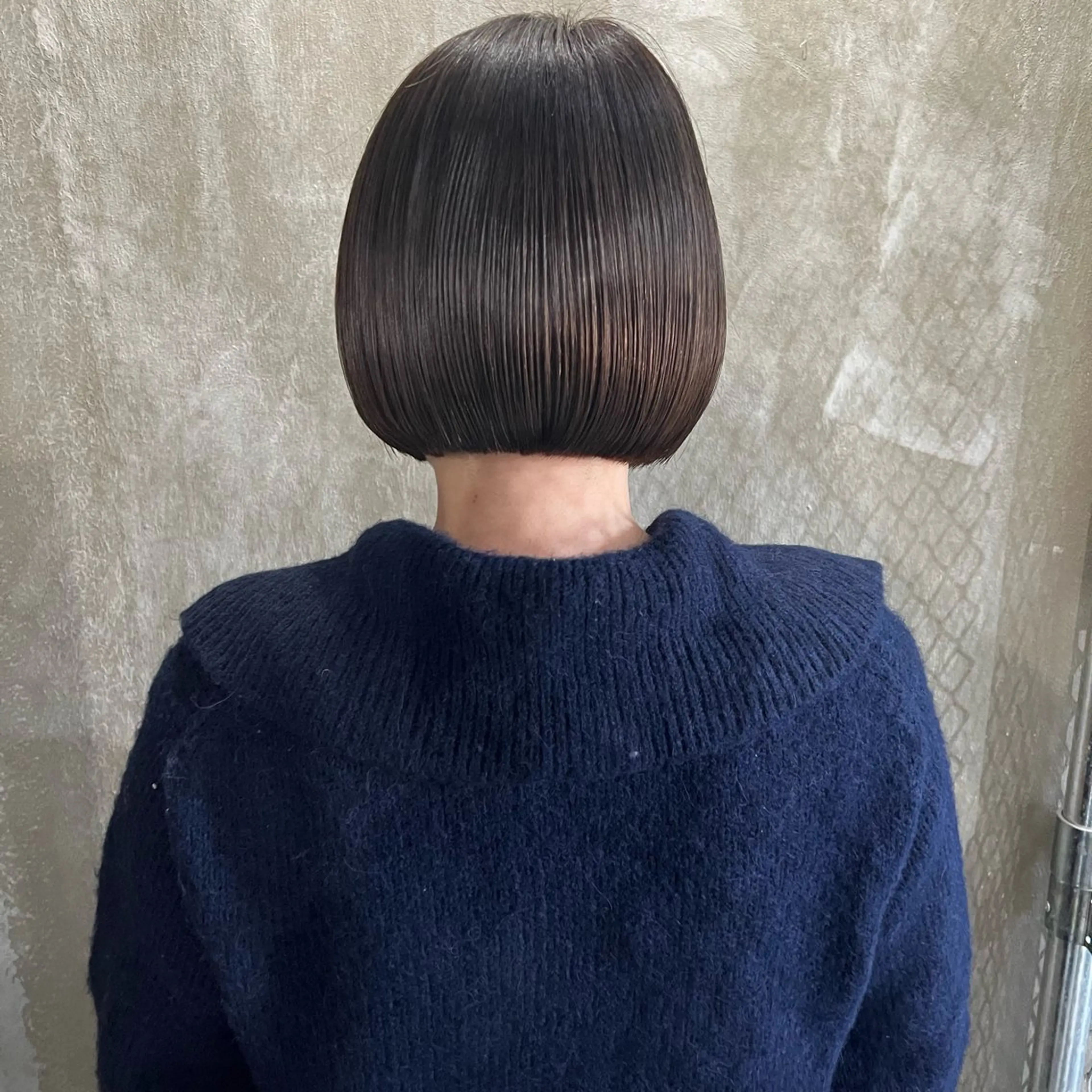 【平日限定】ボブカット＋中間処理込みカラー＋超音波トリートメント。の写真