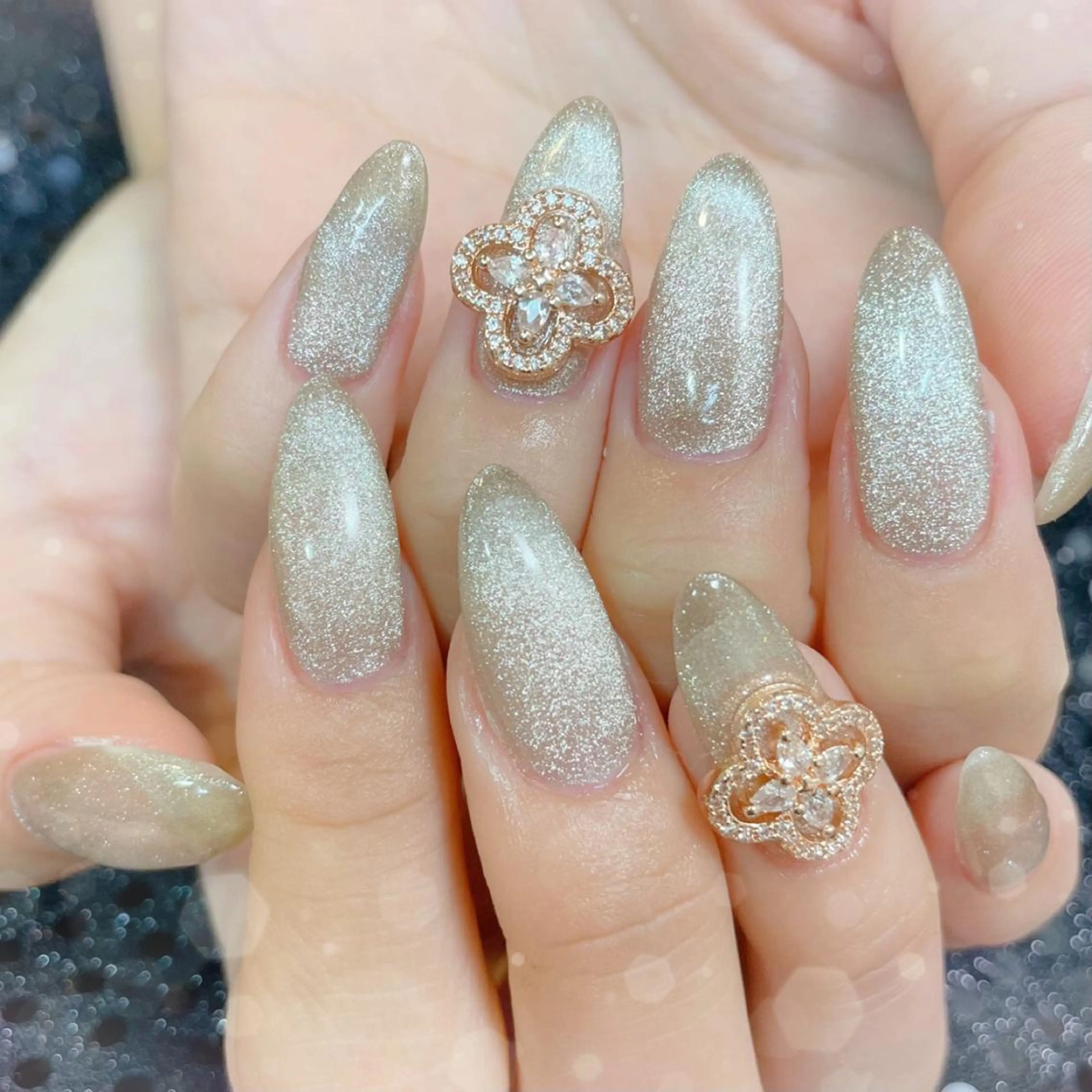 ネイル マグネットネイル ハンドネイル ハンドケア MoON...❤︎ MeGuのネイルデザイン